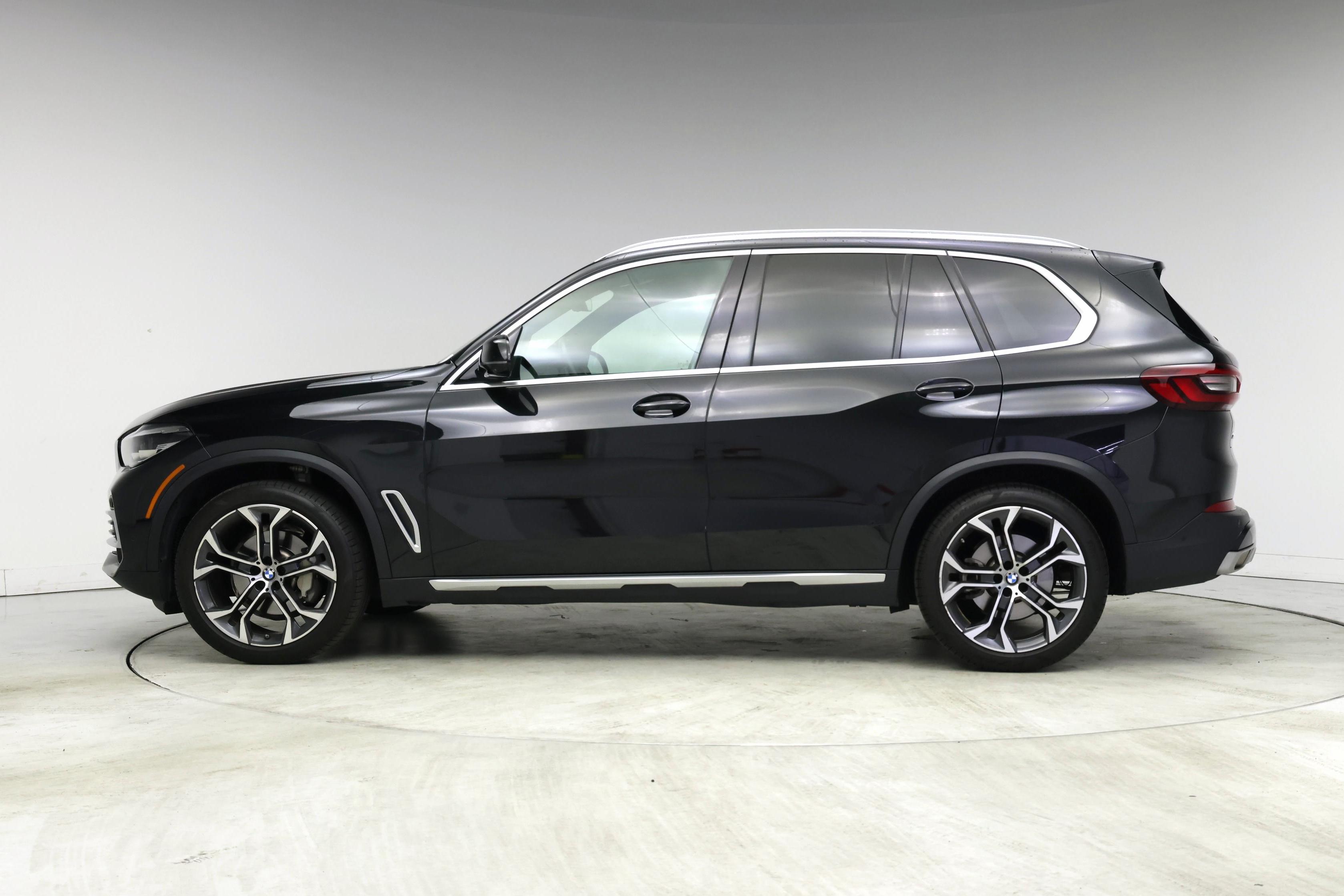 Thumbnail: 2023 BMW X5 - 3