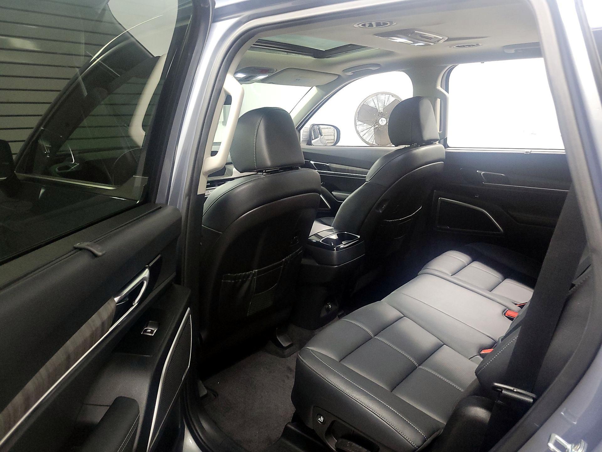 Thumbnail: 2023 Kia Telluride - 20