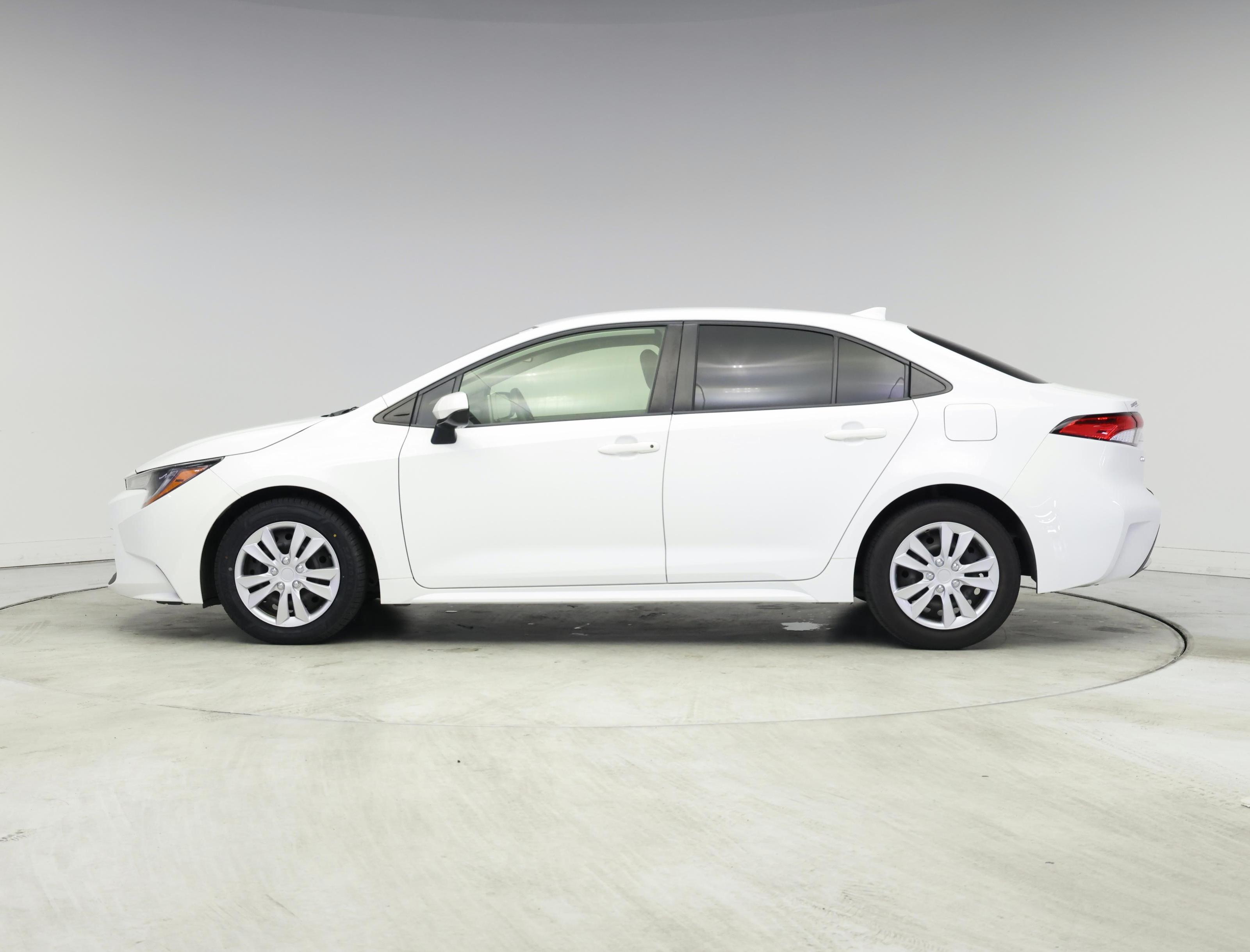 Thumbnail: 2021 Toyota Corolla - 3