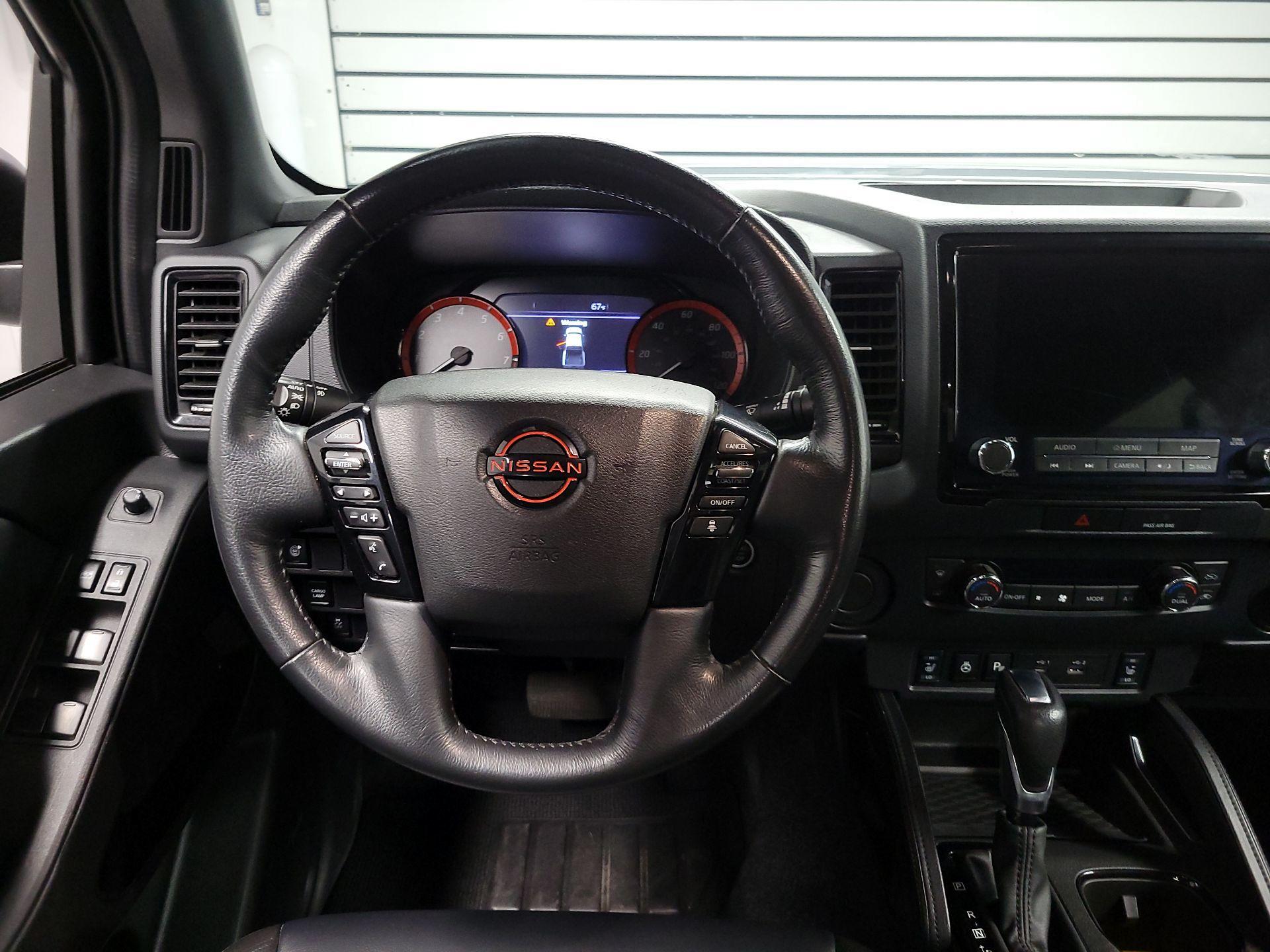 Thumbnail: 2022 Nissan Frontier - 10