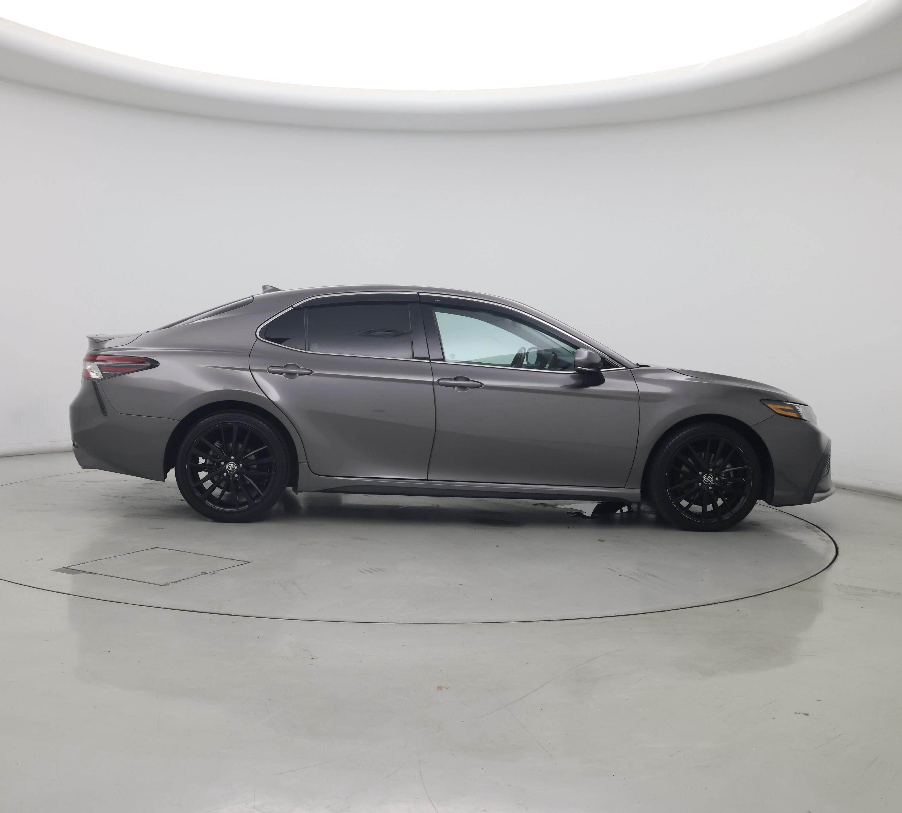 Thumbnail: 2021 Toyota Camry - 7