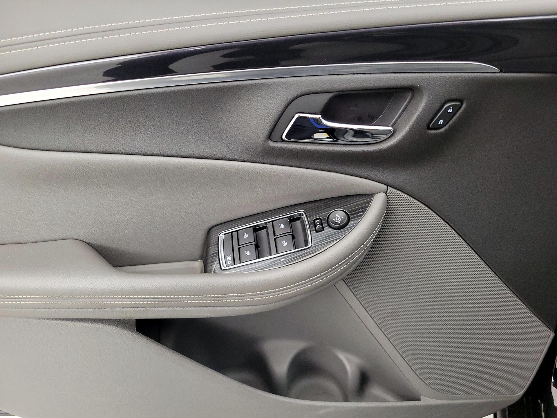 Thumbnail: 2019 Chevrolet Impala - 12