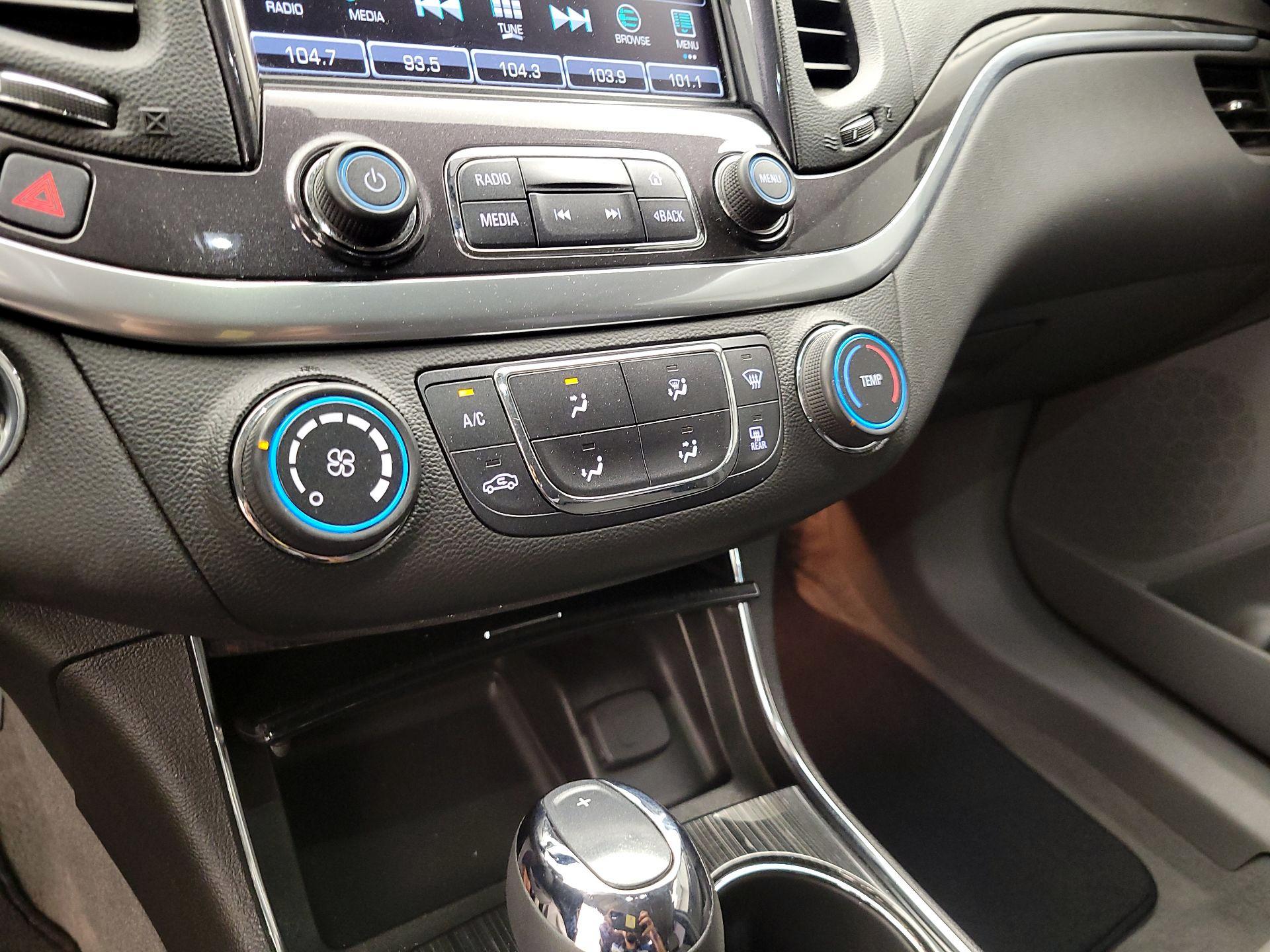 Thumbnail: 2019 Chevrolet Impala - 16