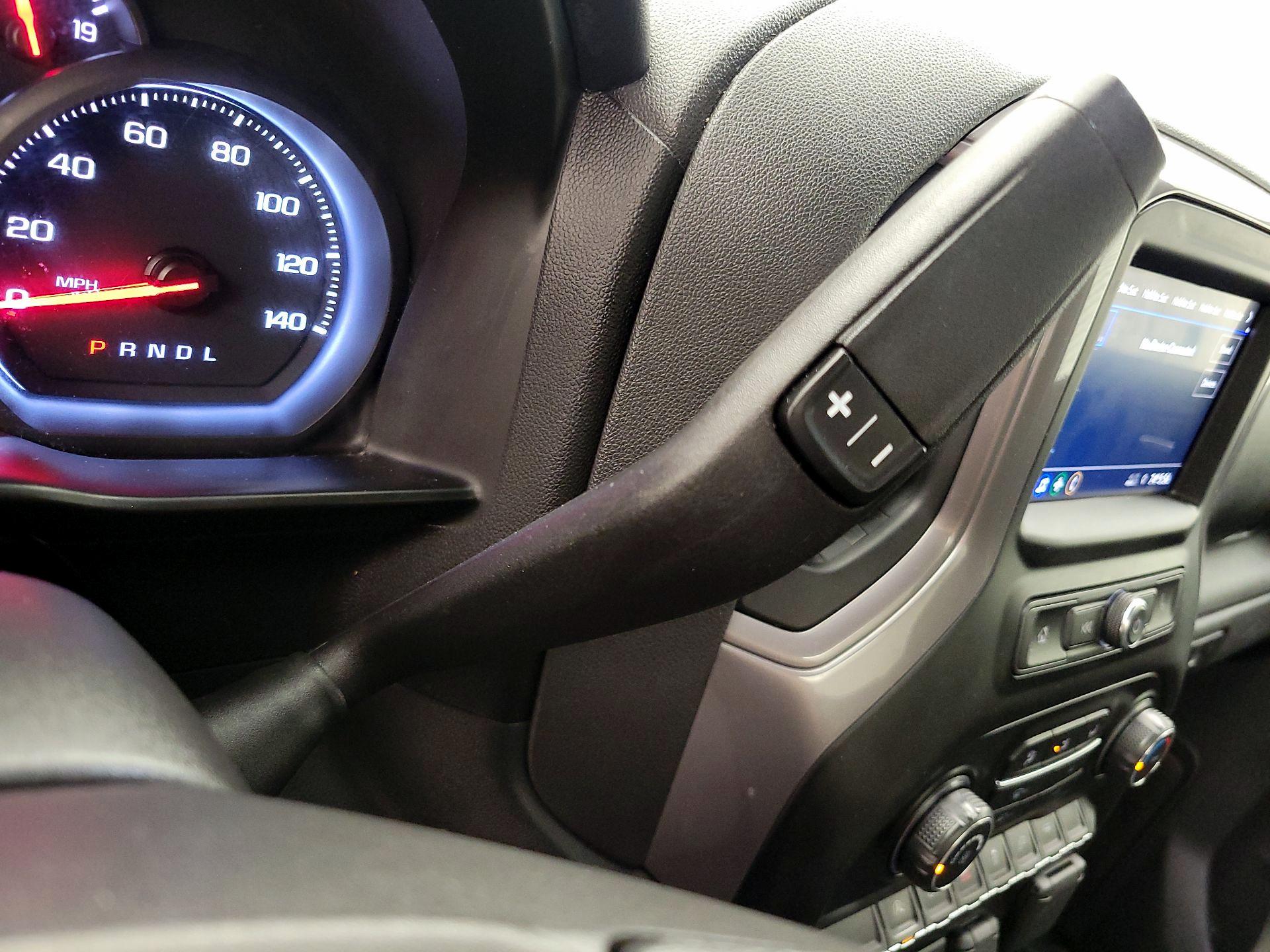 Thumbnail: 2021 Chevrolet Silverado 1500 - 17