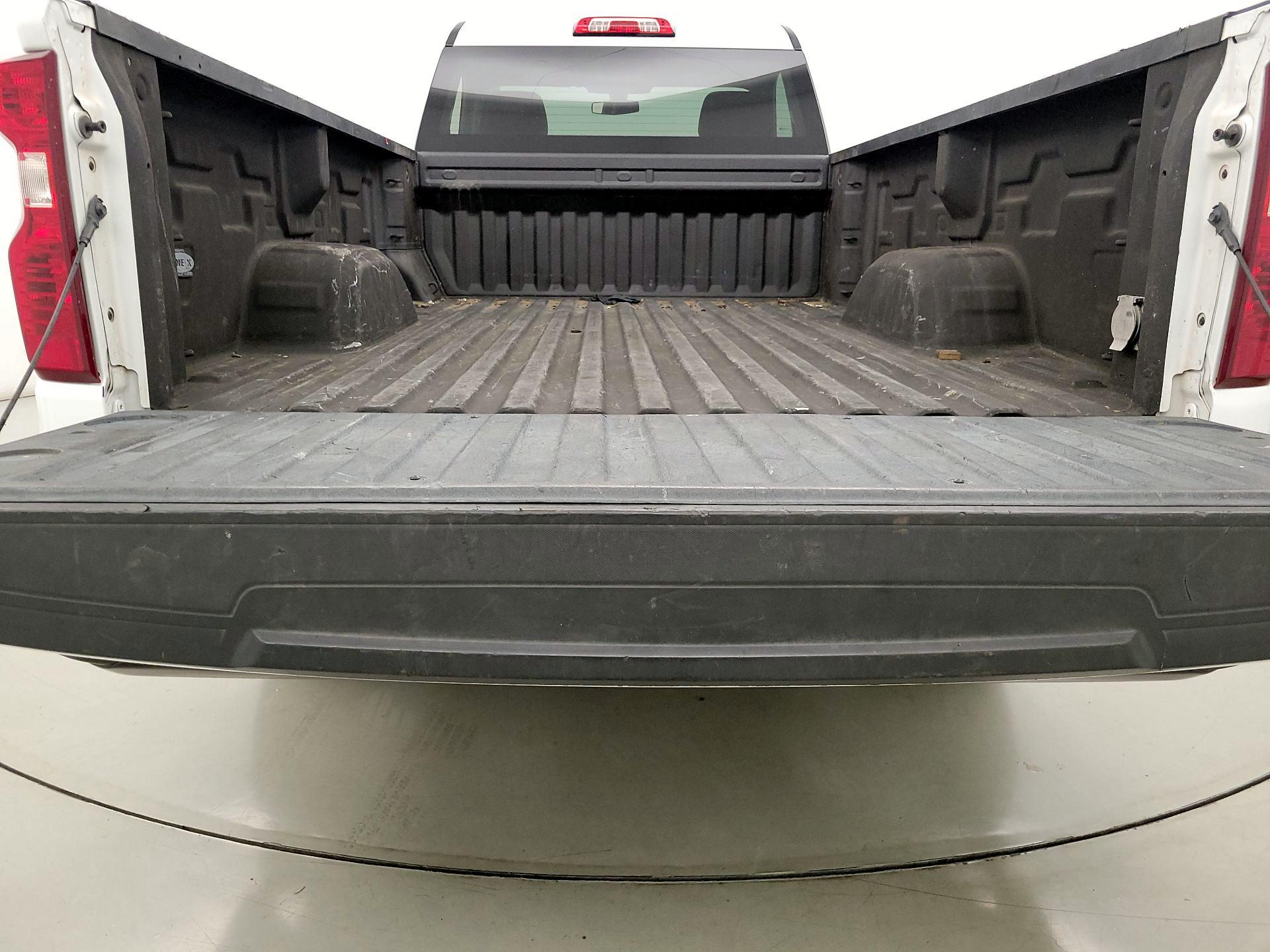 Thumbnail: 2021 Chevrolet Silverado 1500 - 19
