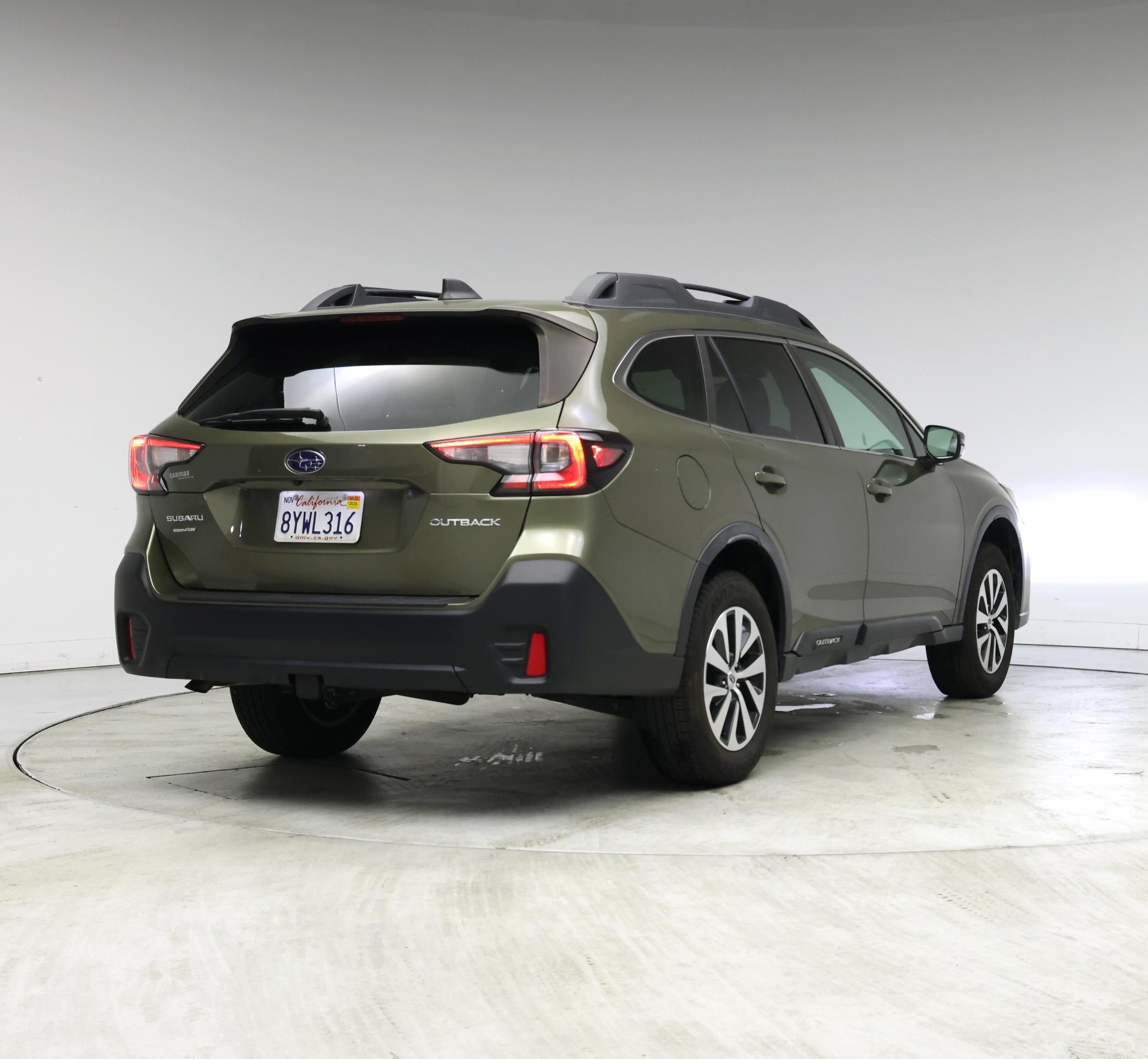 Thumbnail: 2022 Subaru Outback - 8