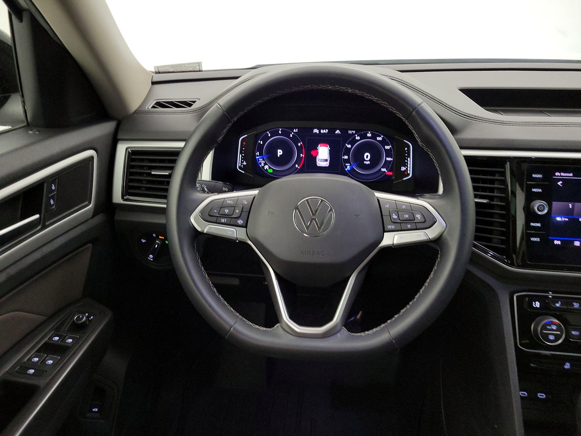 Thumbnail: 2022 Volkswagen Atlas - 10