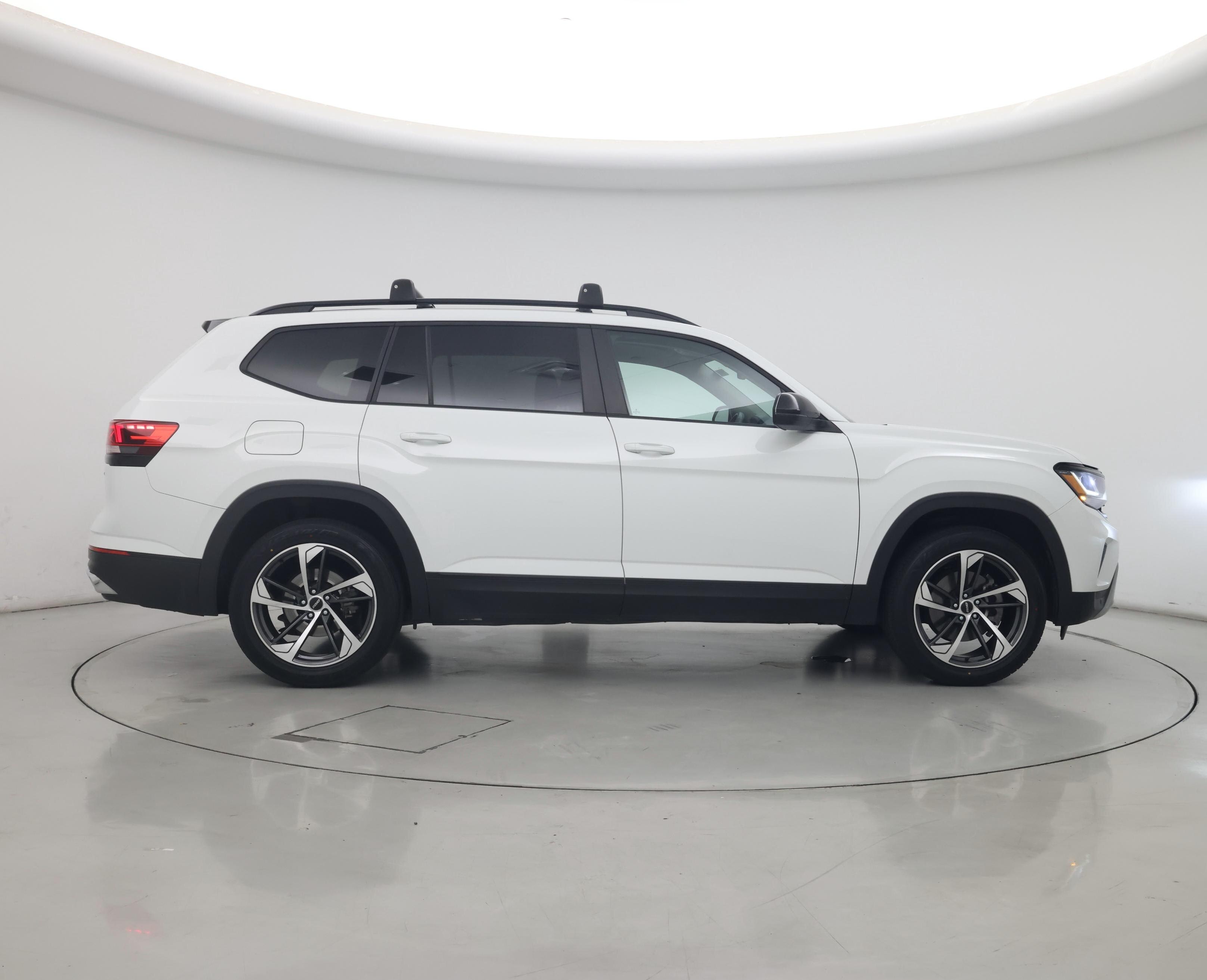 Thumbnail: 2022 Volkswagen Atlas - 7