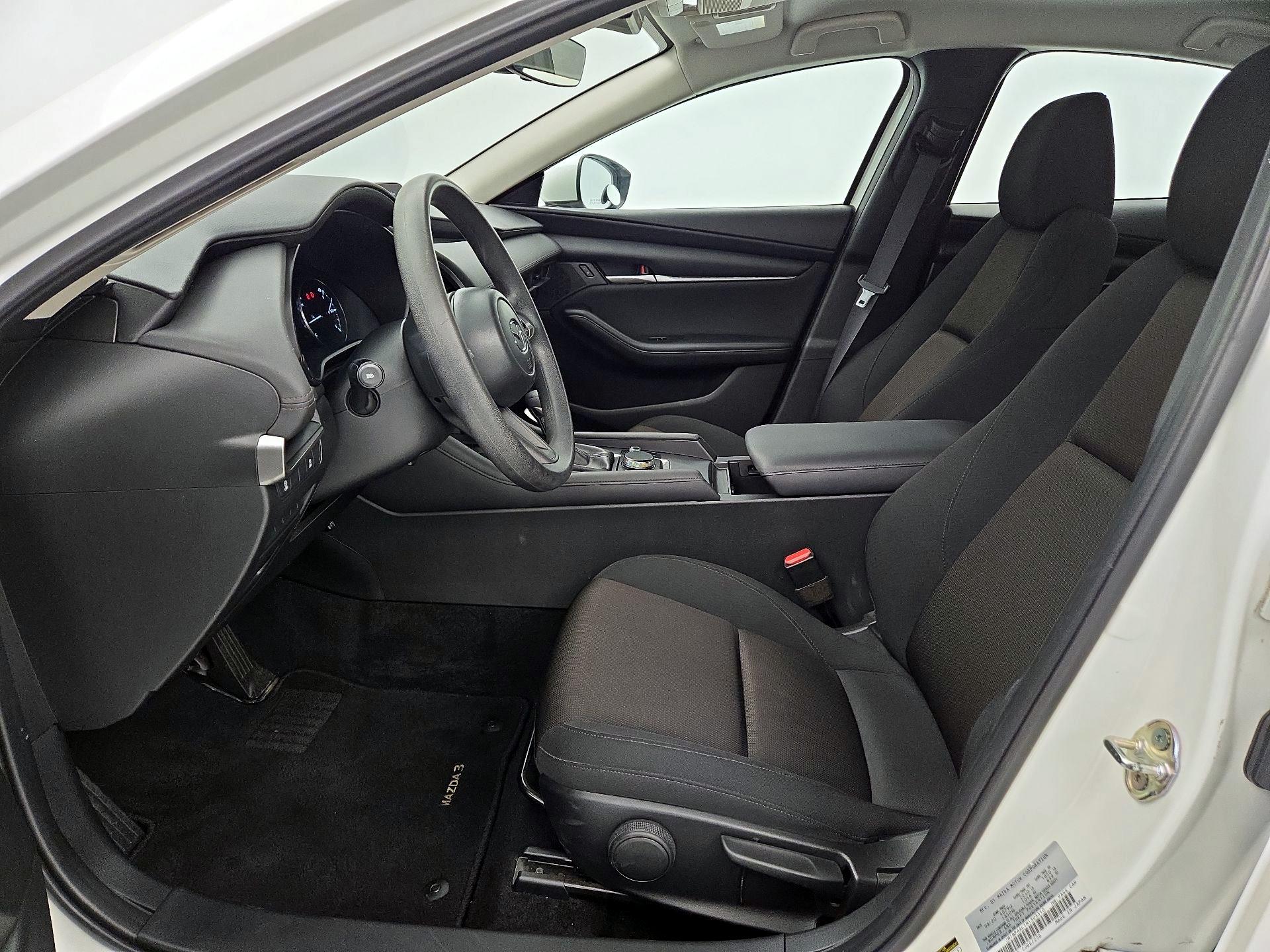 Thumbnail: 2021 Mazda Mazda3 - 11