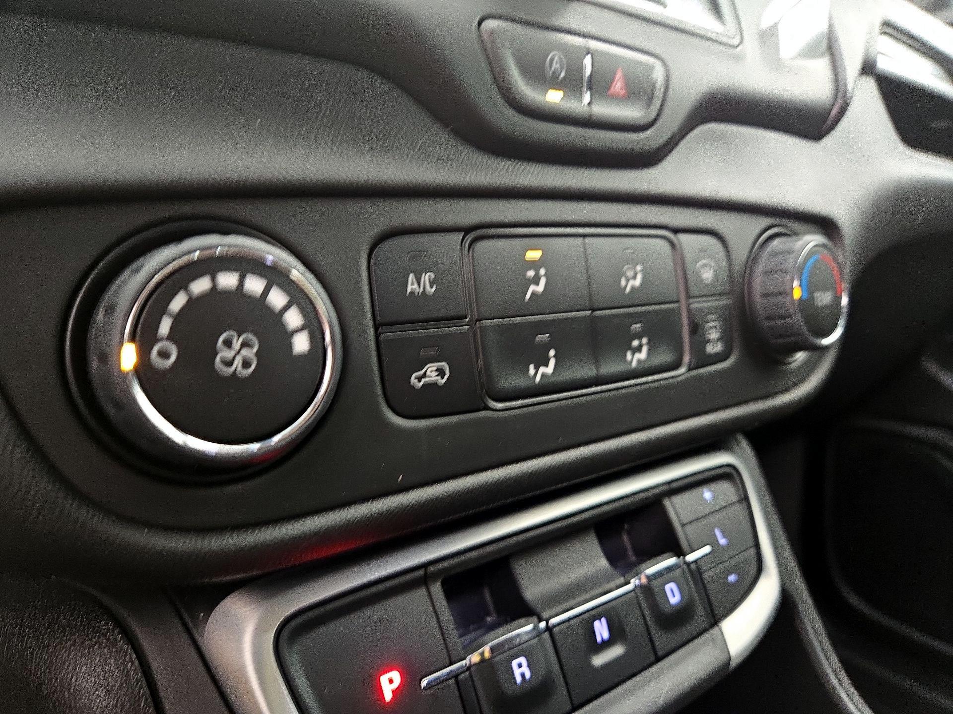 Thumbnail: 2024 GMC Terrain - 16