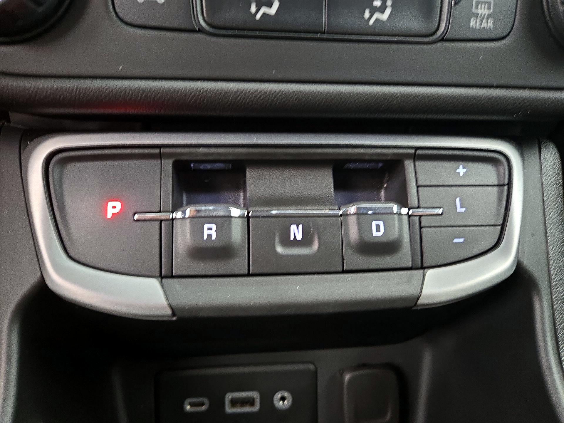 Thumbnail: 2024 GMC Terrain - 17