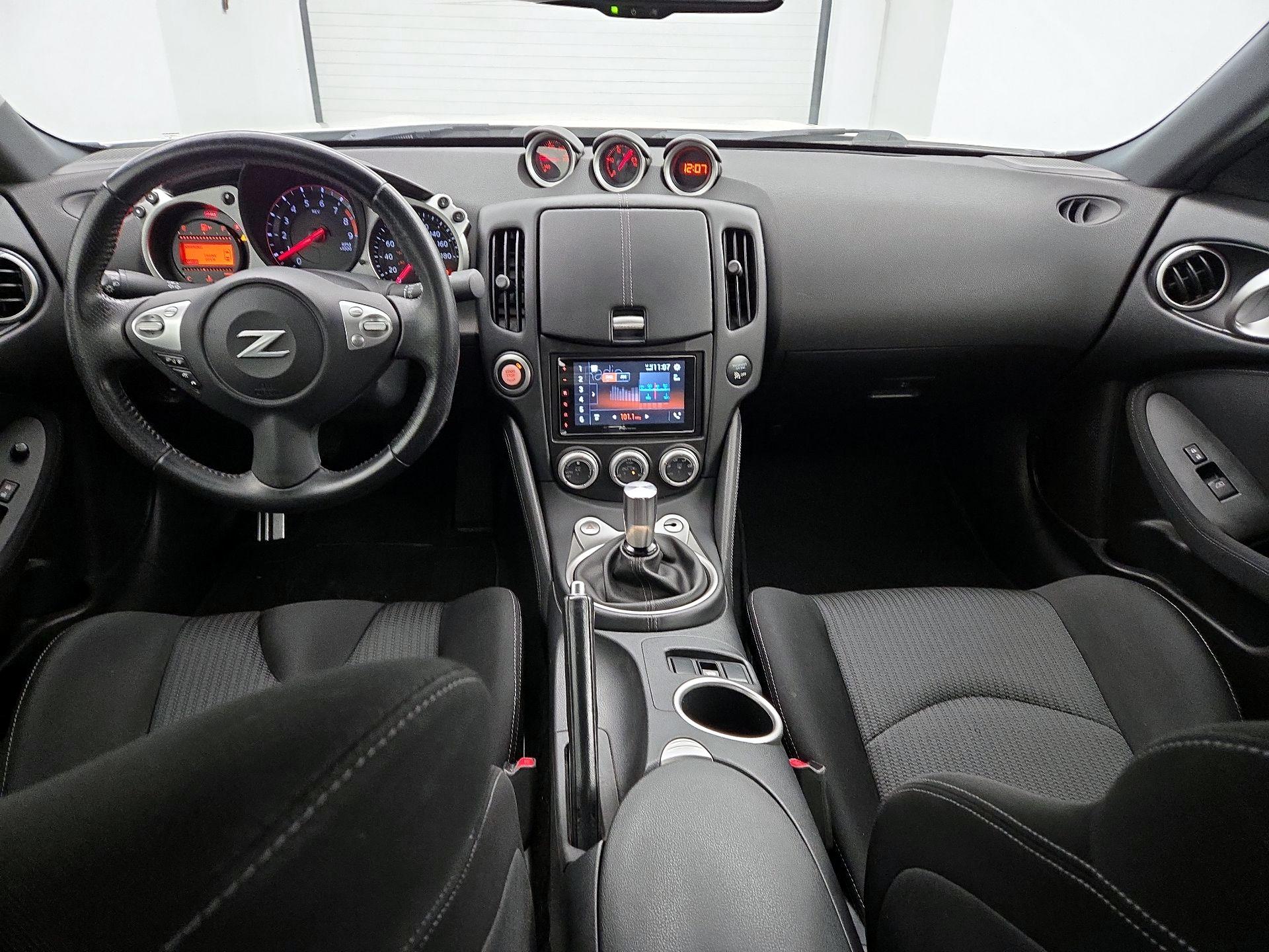 Thumbnail: 2020 Nissan Z - 9