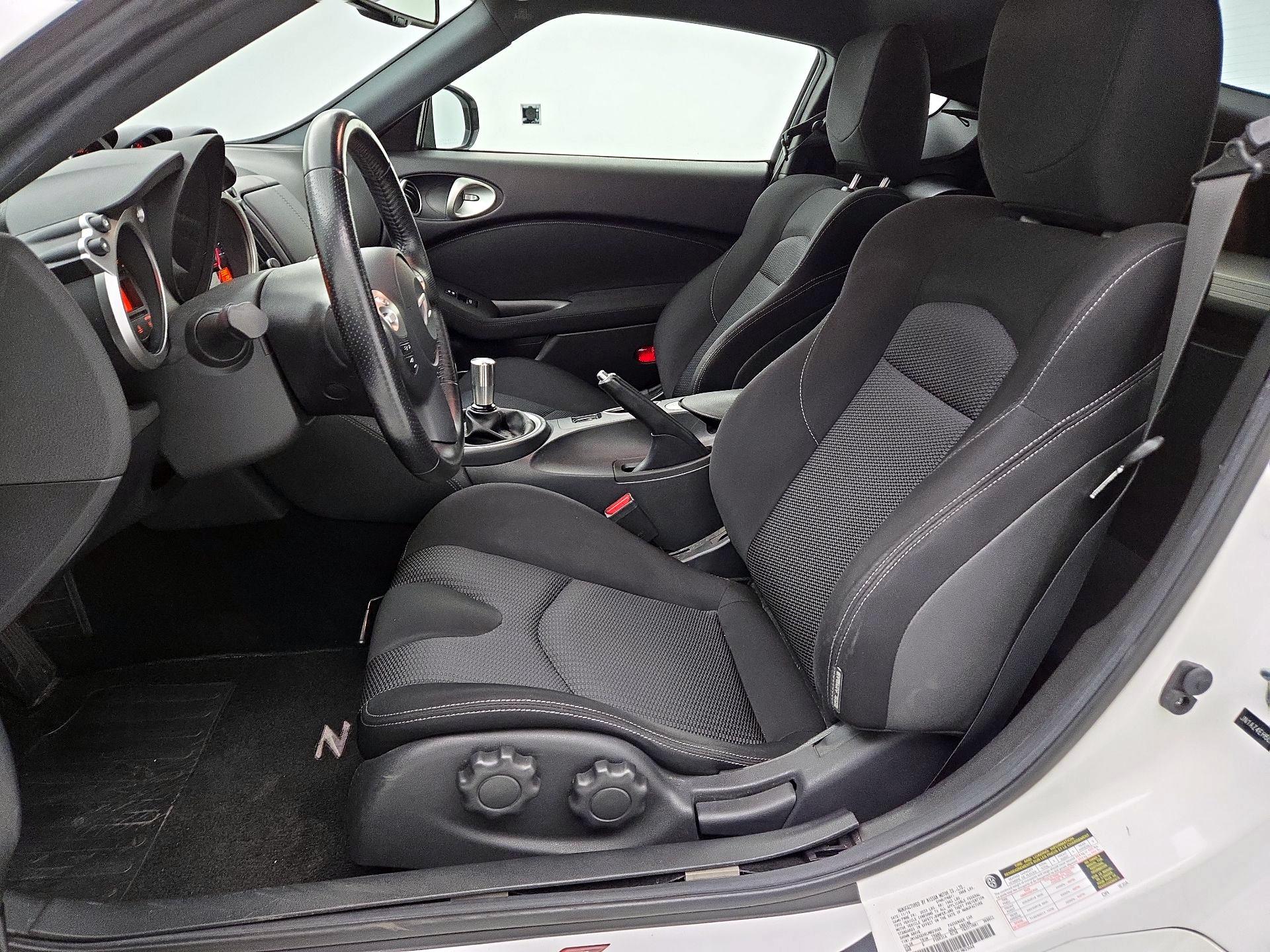 Thumbnail: 2020 Nissan Z - 11