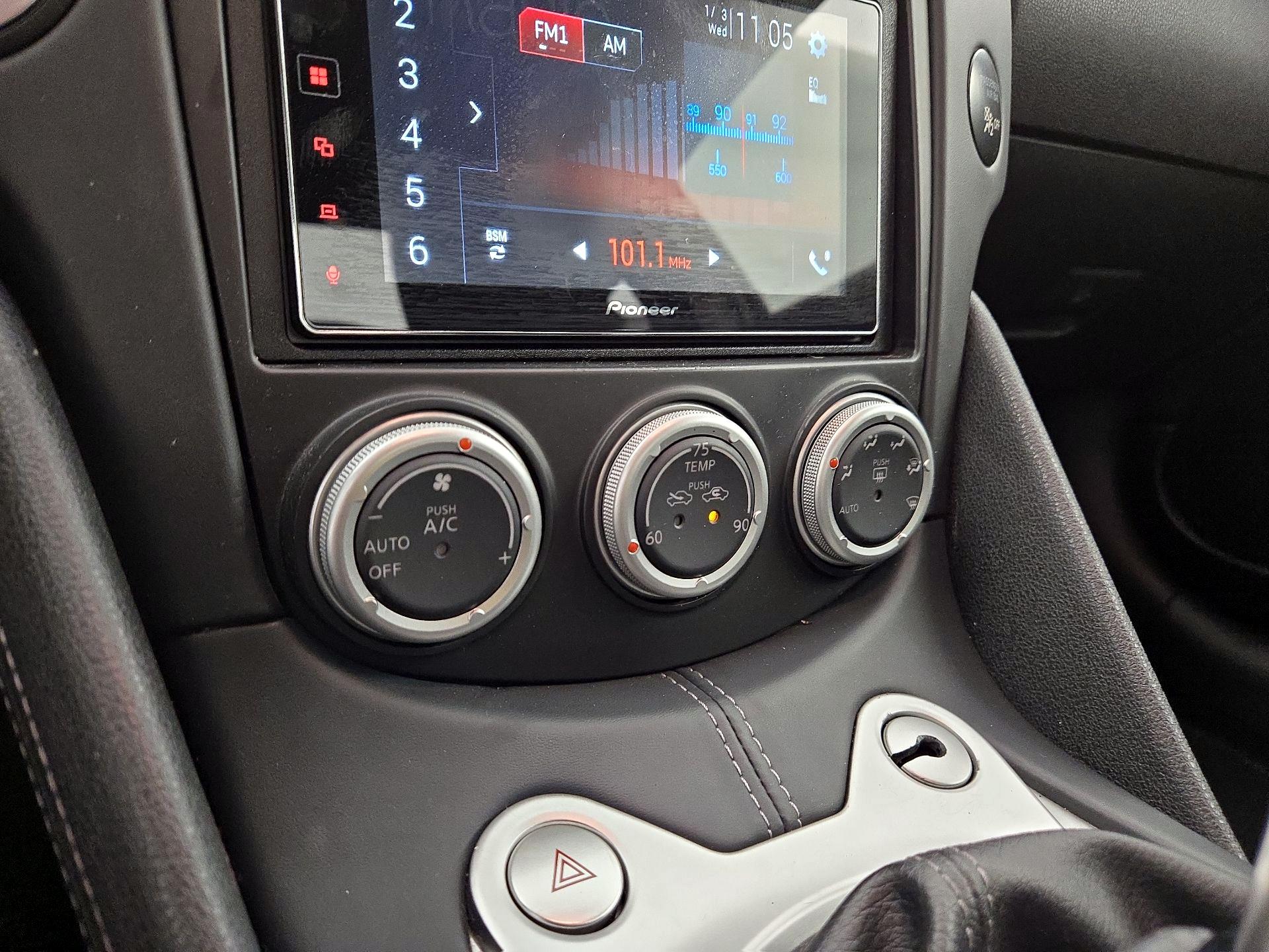 Thumbnail: 2020 Nissan Z - 16