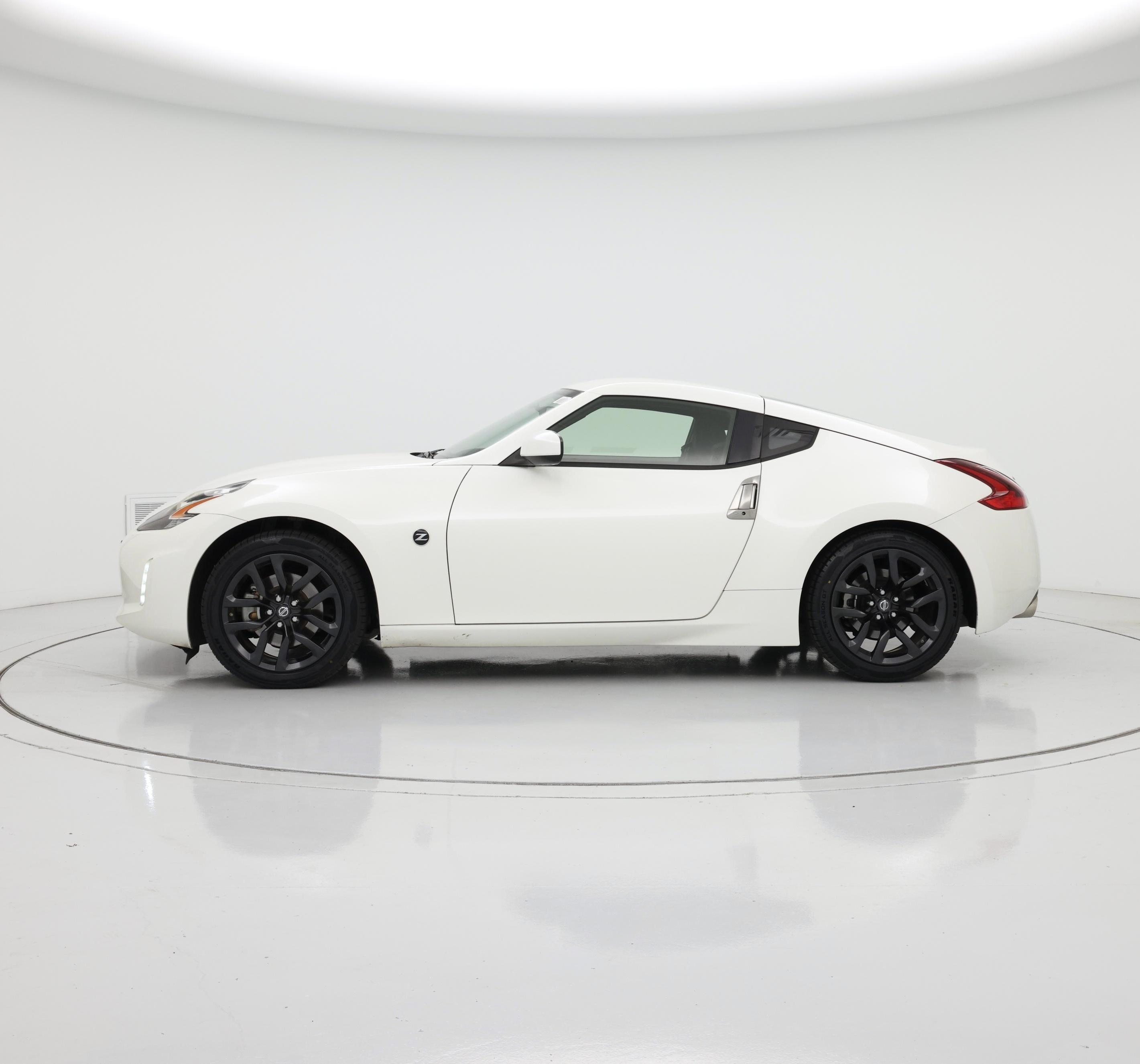 Thumbnail: 2020 Nissan Z - 3