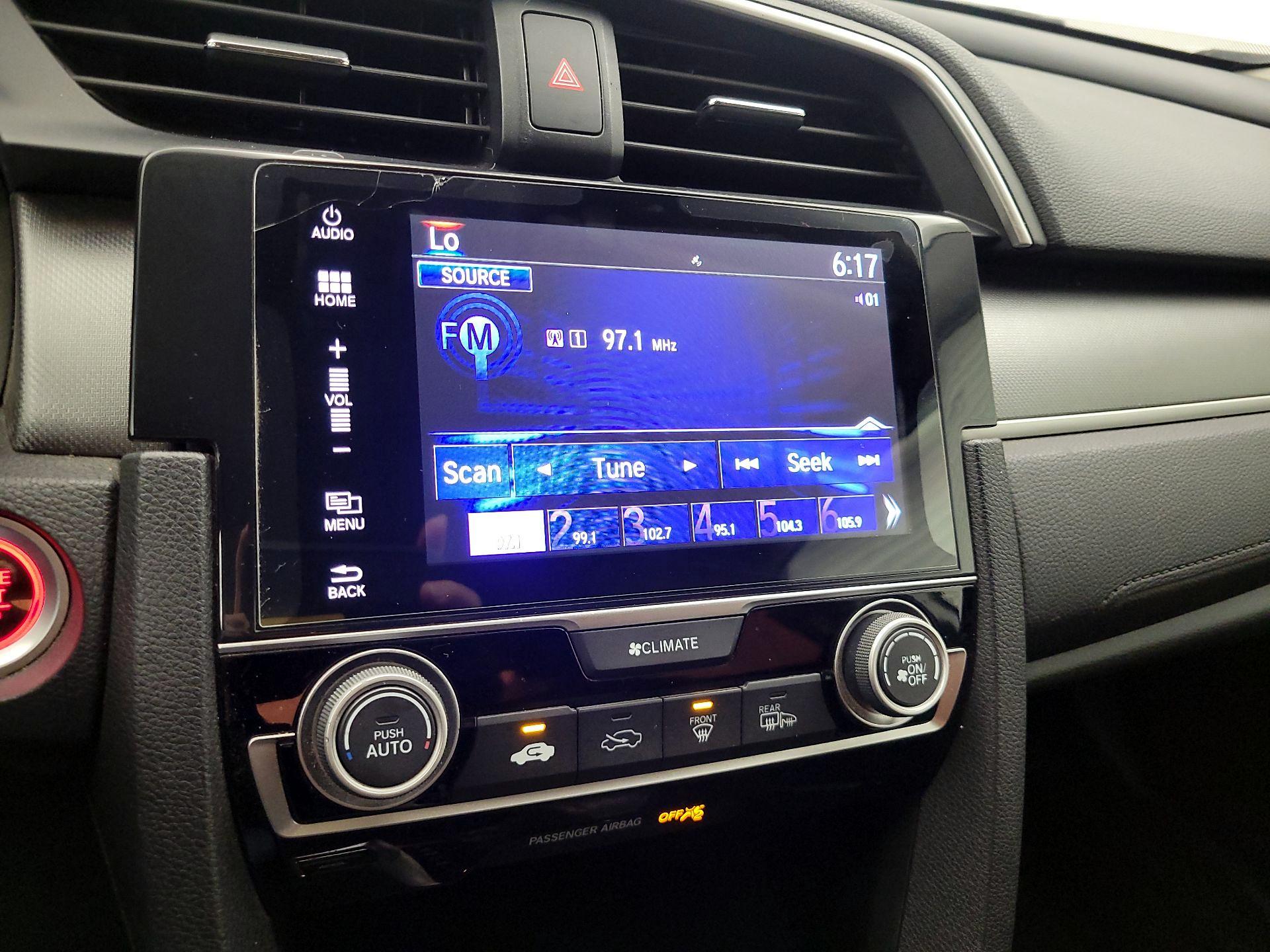 Thumbnail: 2016 Honda Civic - 15