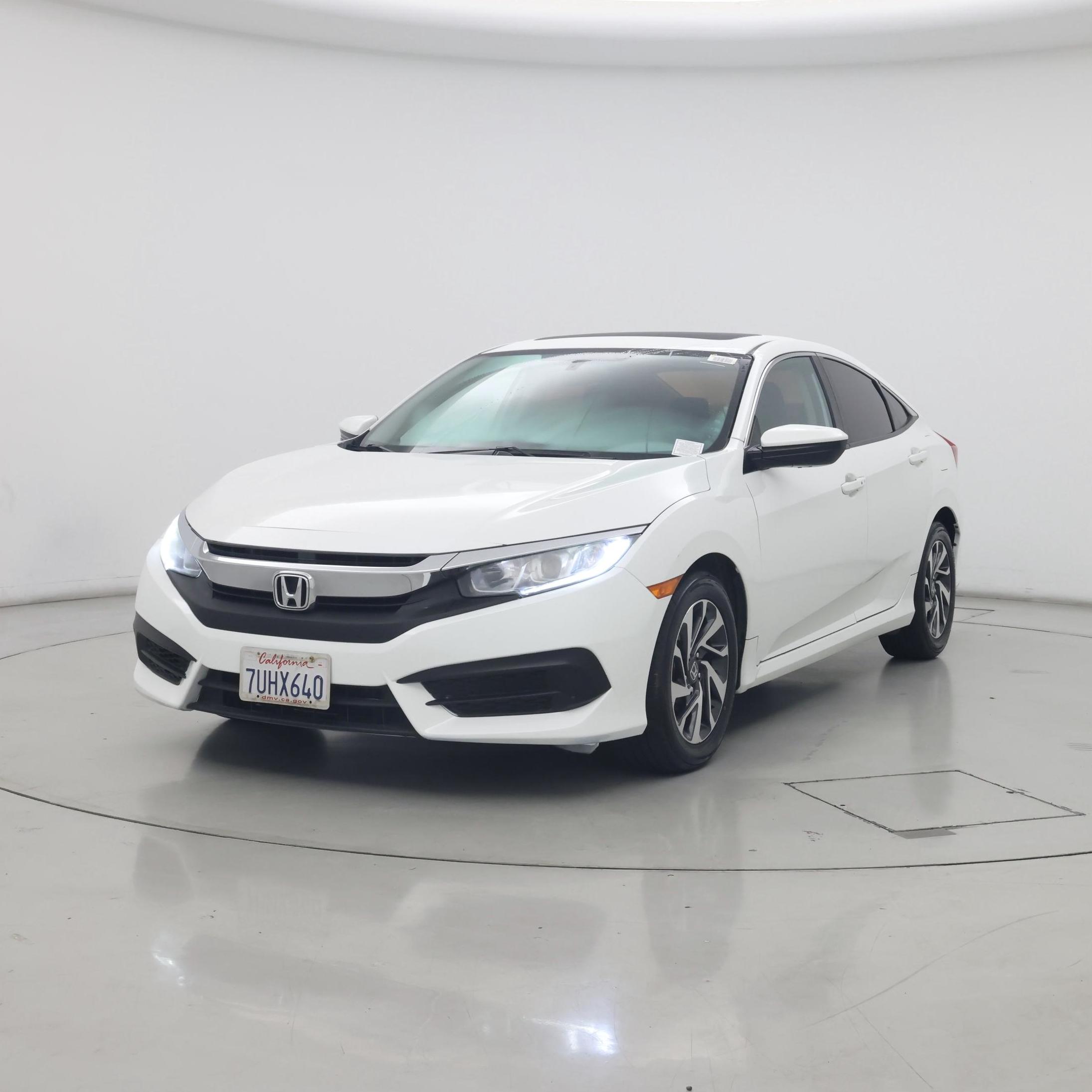 Thumbnail: 2016 Honda Civic - 4