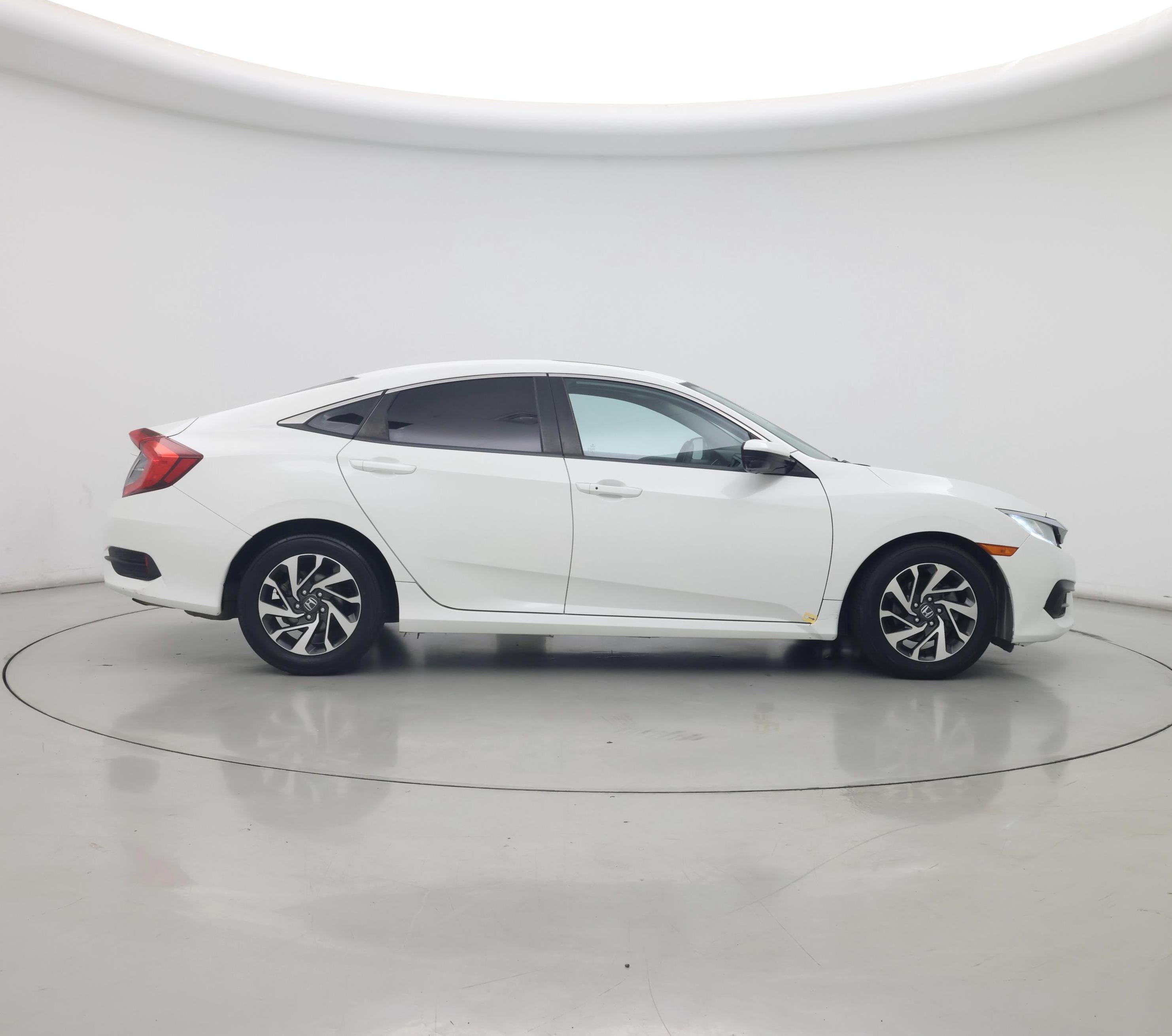 Thumbnail: 2016 Honda Civic - 7