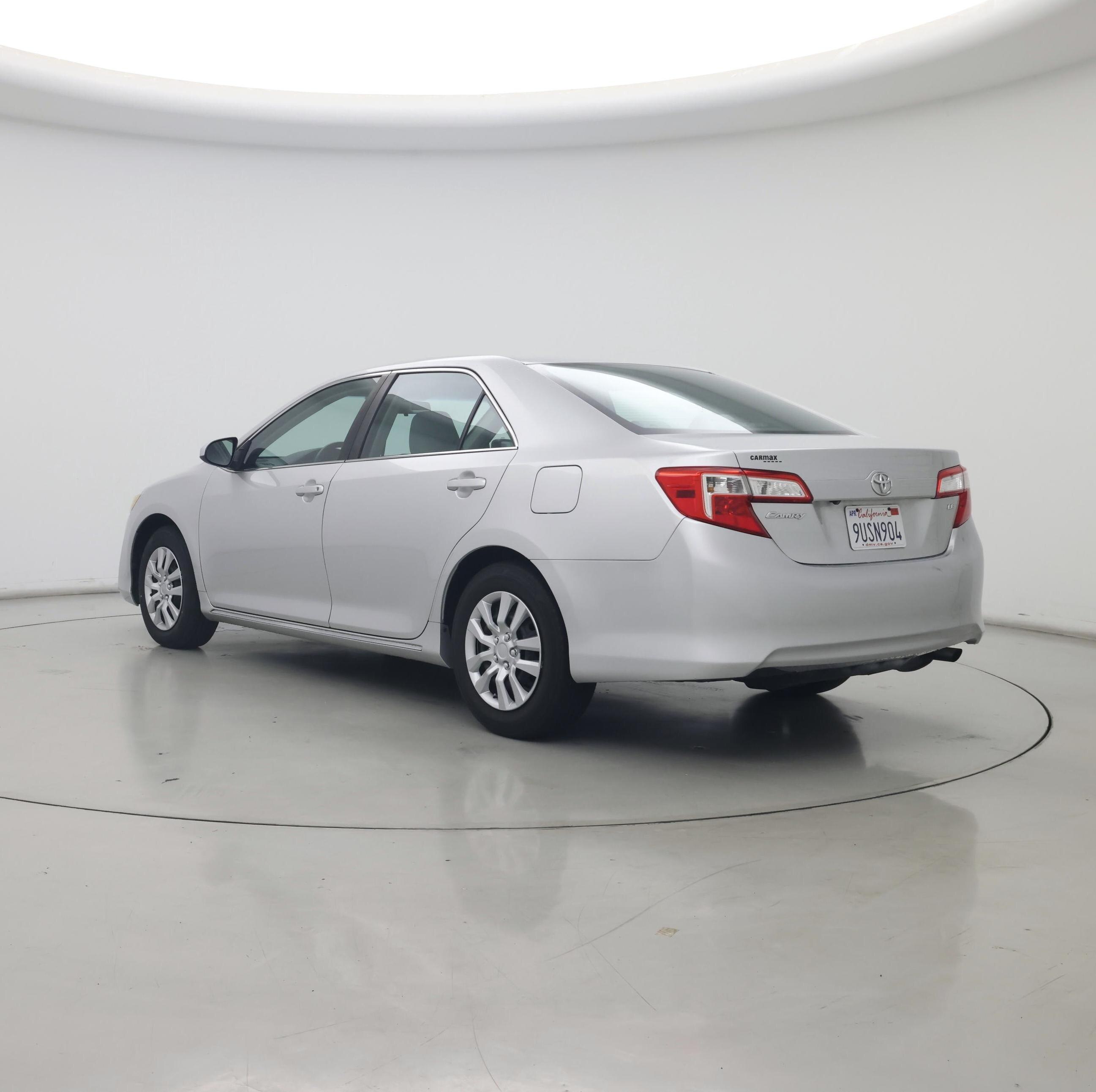 Thumbnail: 2014 Toyota Camry - 2