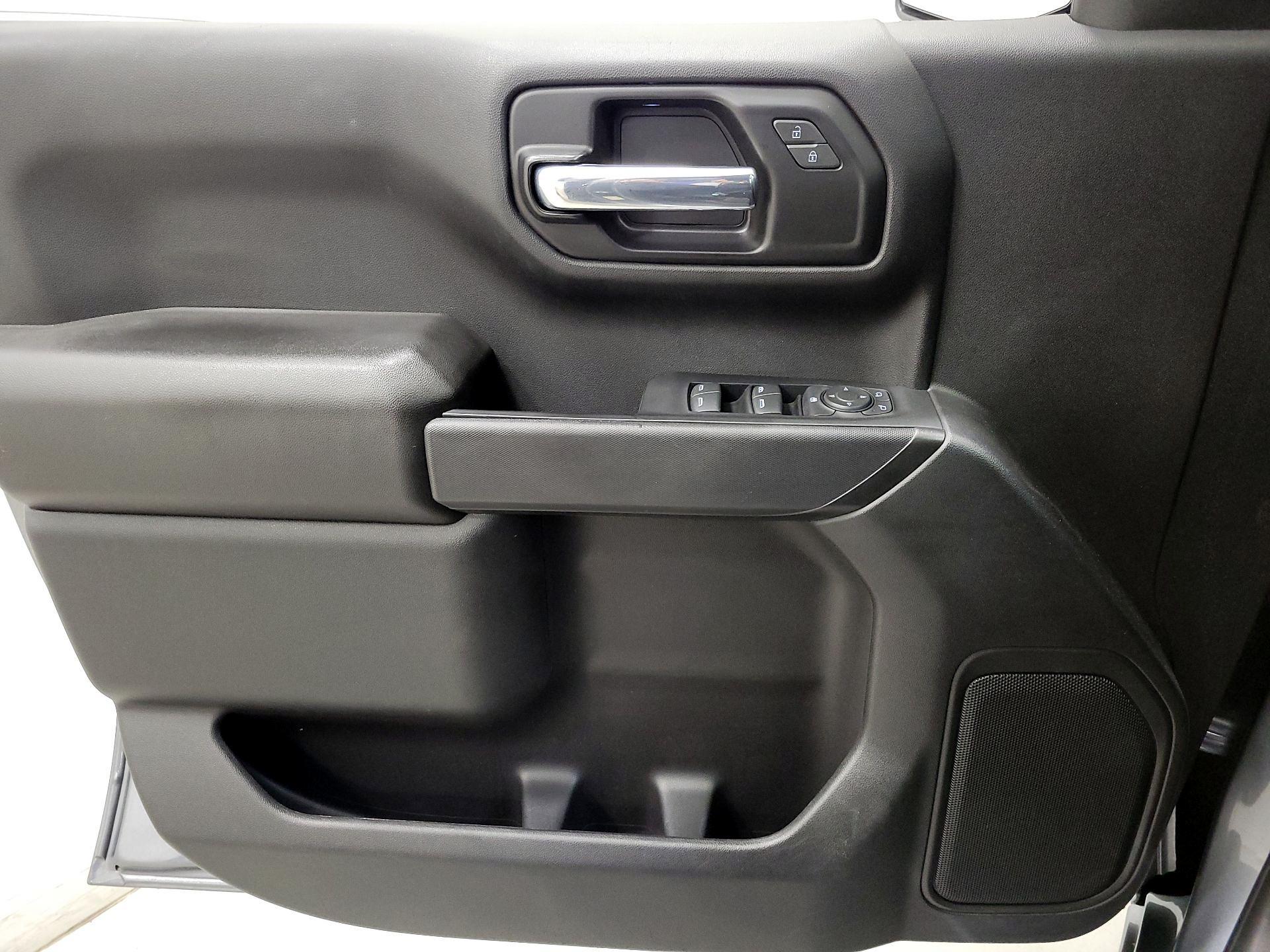 Thumbnail: 2021 Chevrolet Silverado 1500 - 12