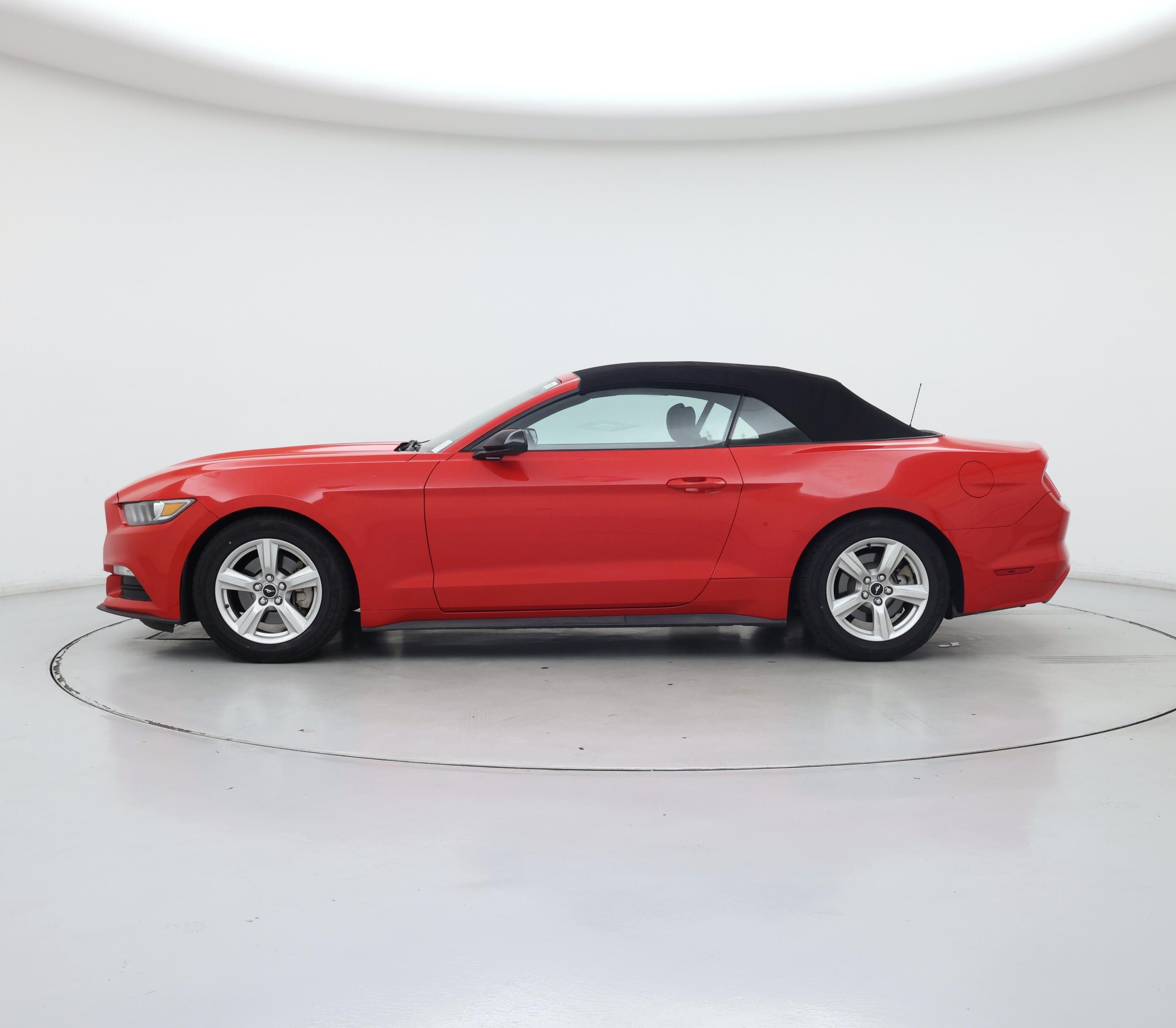 Thumbnail: 2017 Ford Mustang - 3