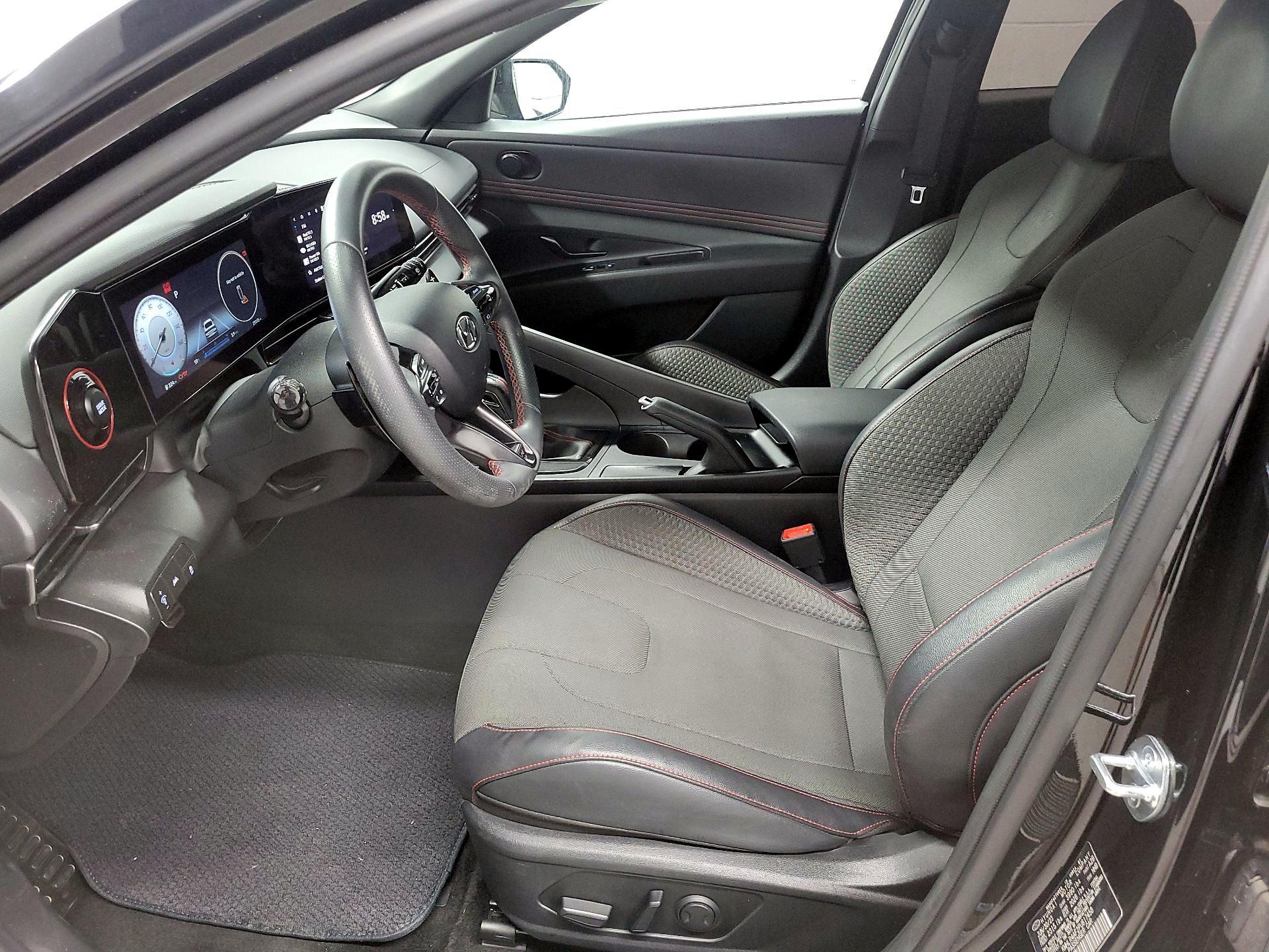 Thumbnail: 2023 Hyundai Elantra - 11