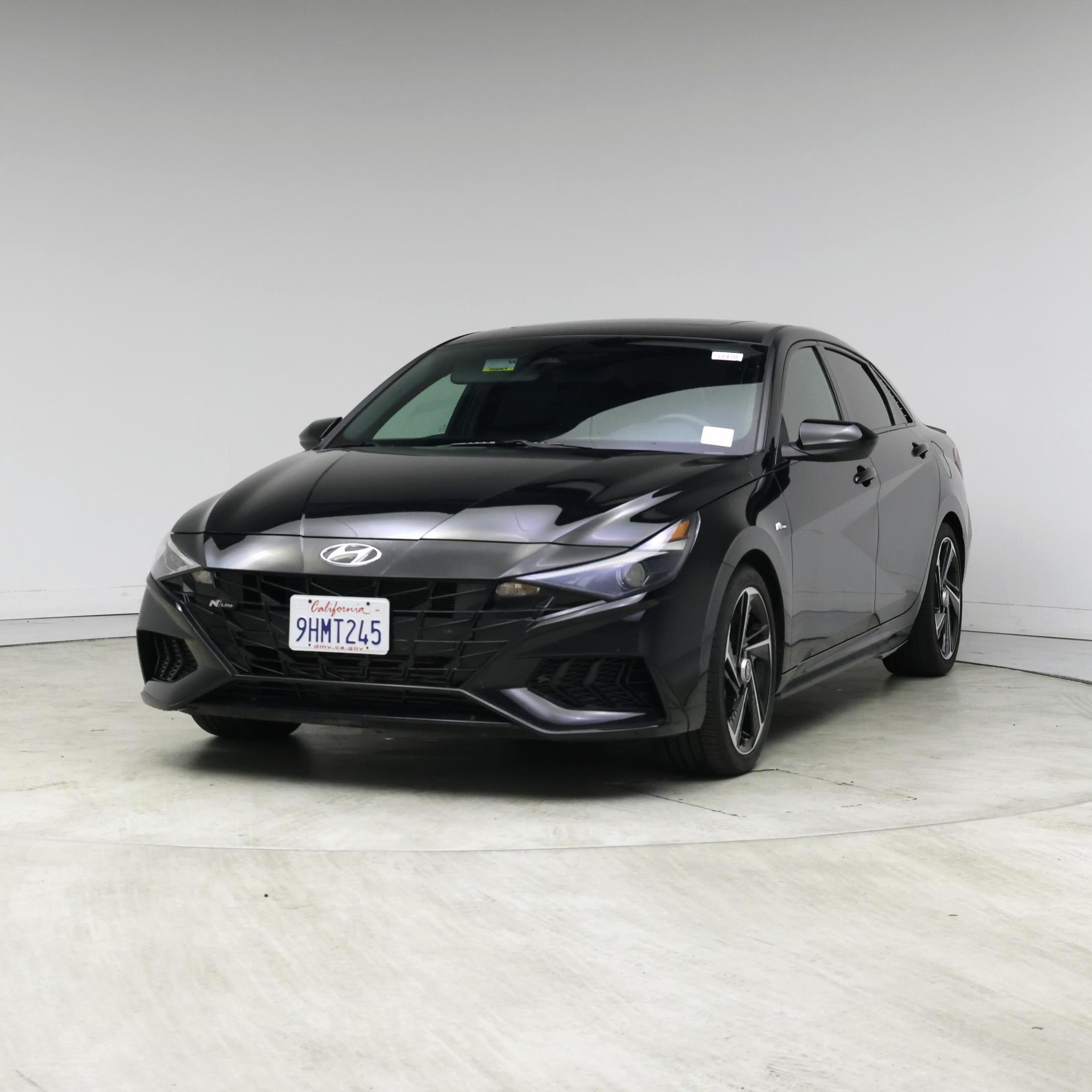 Thumbnail: 2023 Hyundai Elantra - 4