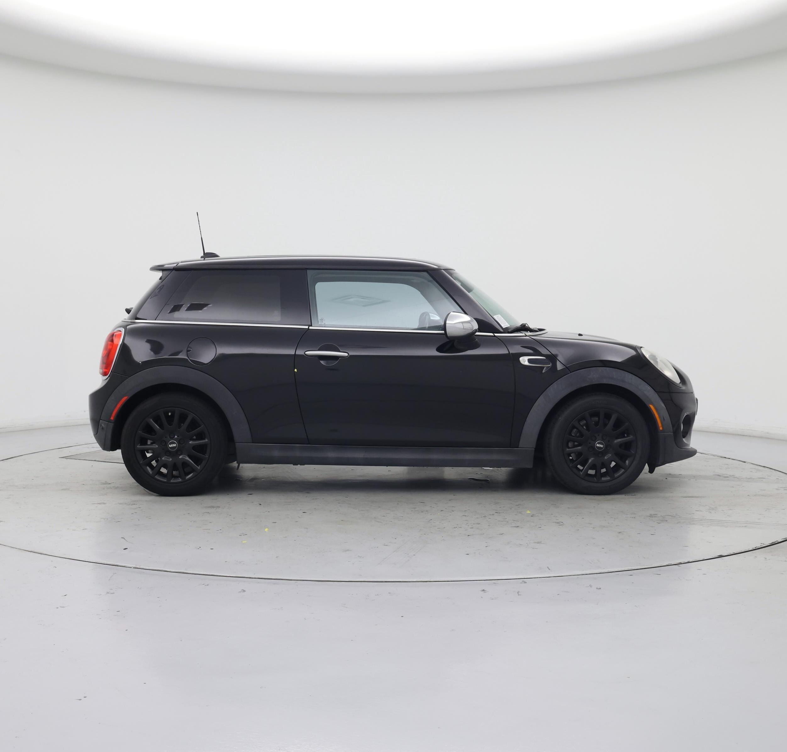Thumbnail: 2015 MINI Cooper Hardtop - 7