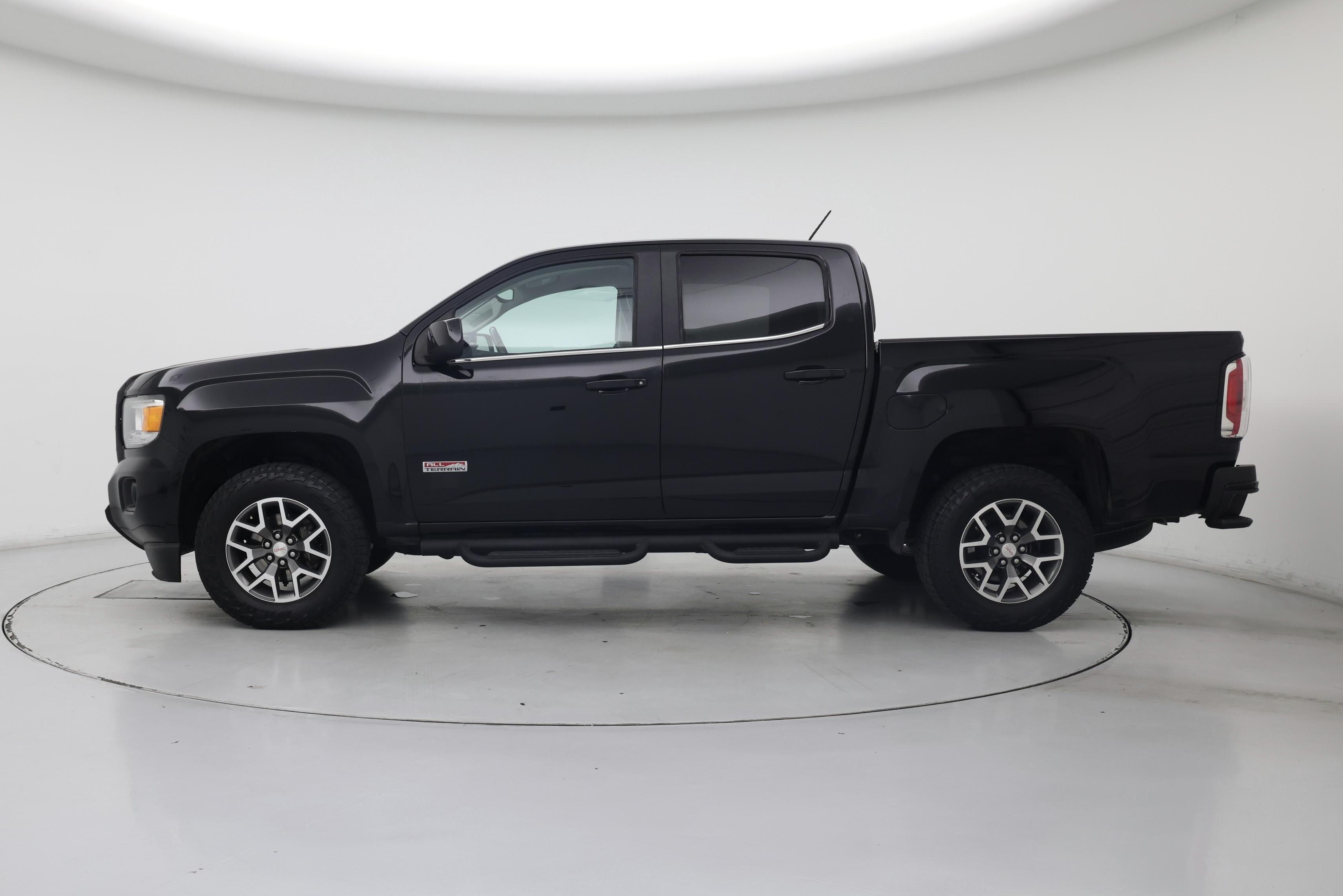 Thumbnail: 2019 GMC Canyon - 3