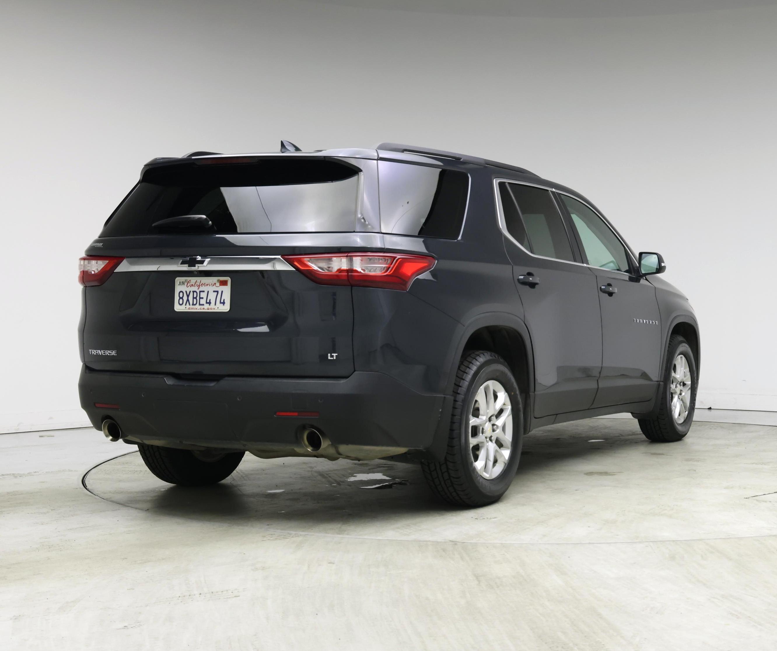 Thumbnail: 2021 Chevrolet Traverse - 8