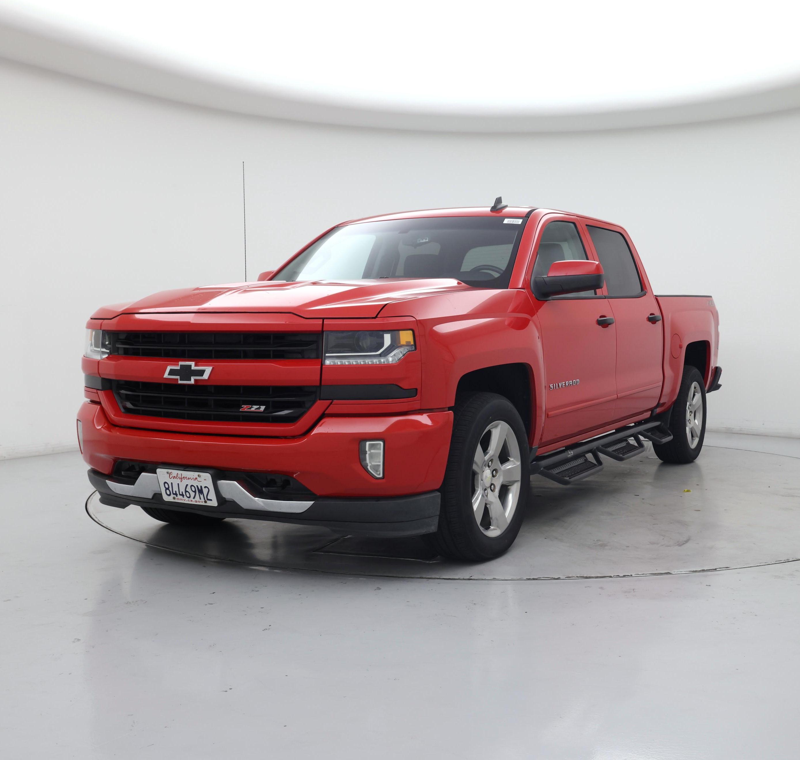 Thumbnail: 2018 Chevrolet Silverado 1500 - 4