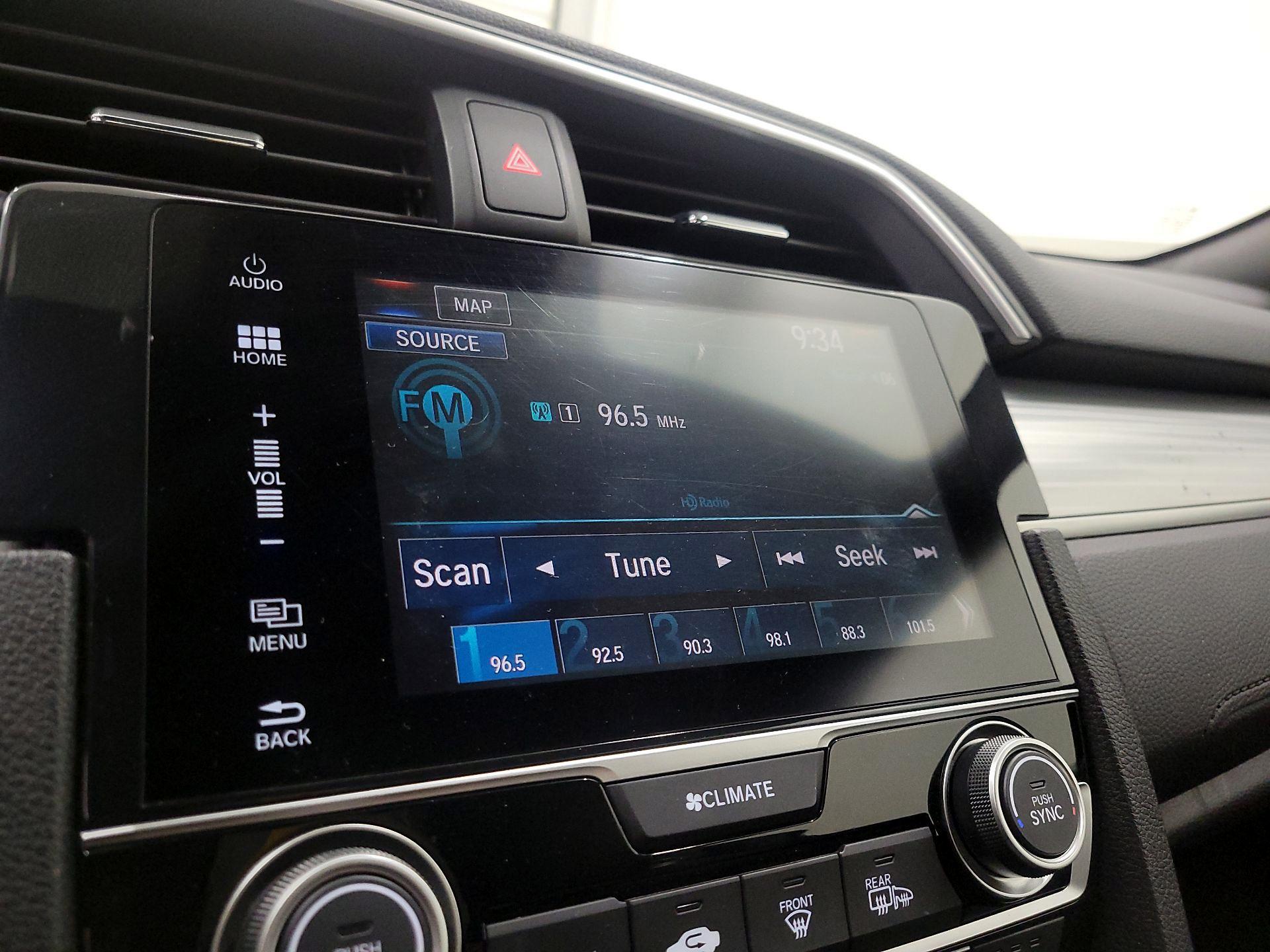 Thumbnail: 2016 Honda Civic - 15