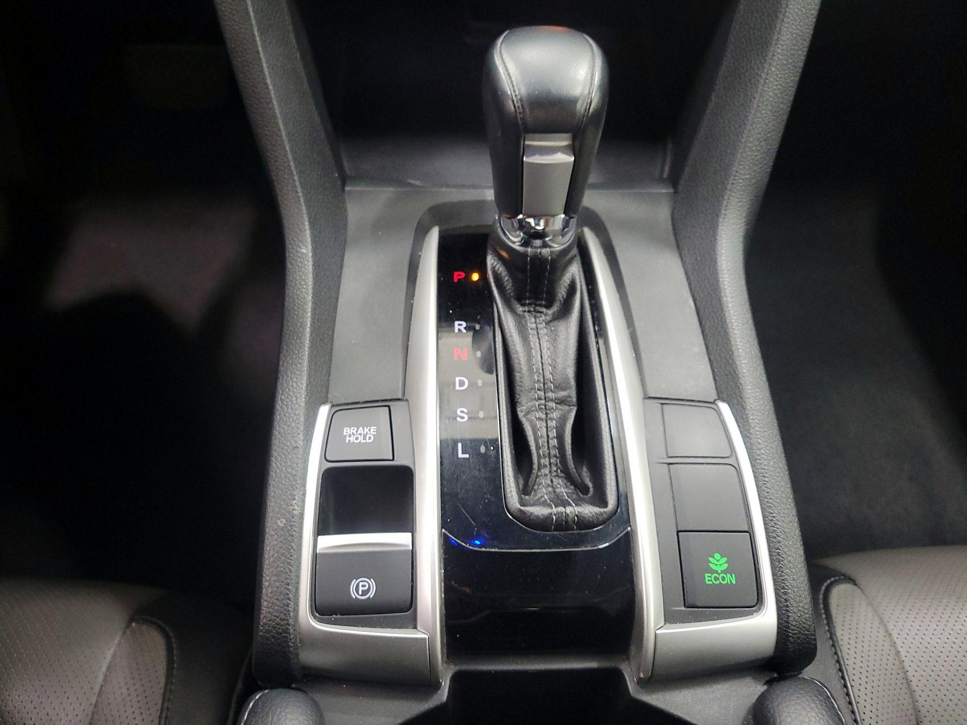 Thumbnail: 2016 Honda Civic - 17