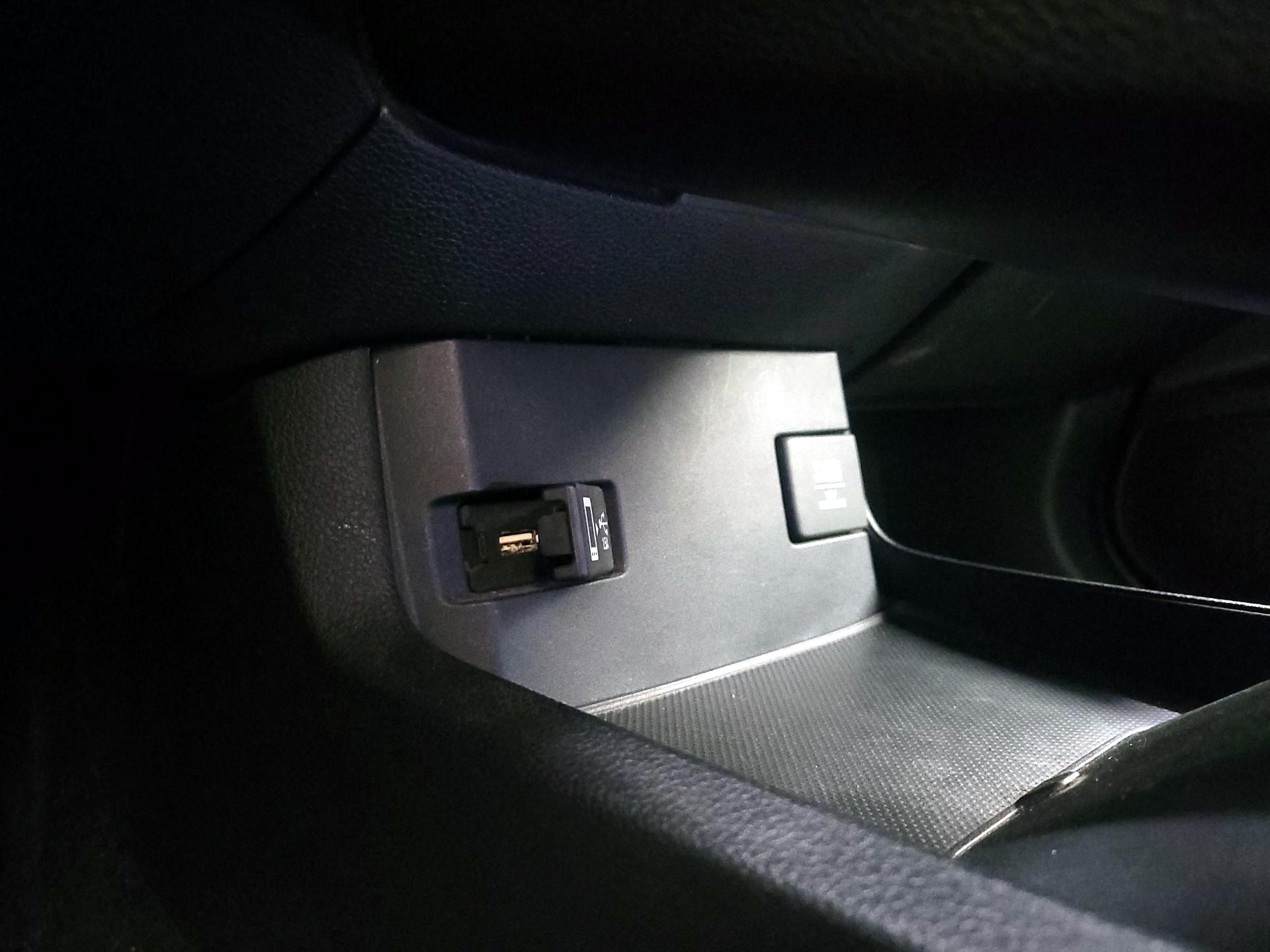 Thumbnail: 2016 Honda Civic - 18