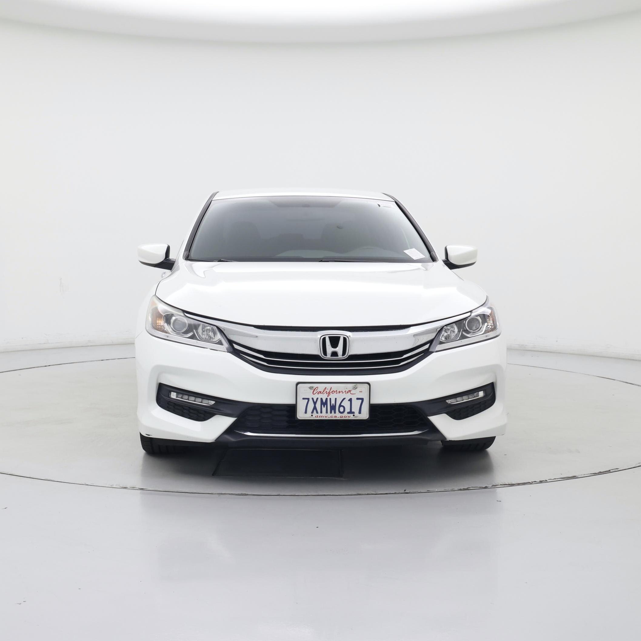 Thumbnail: 2017 Honda Accord - 5
