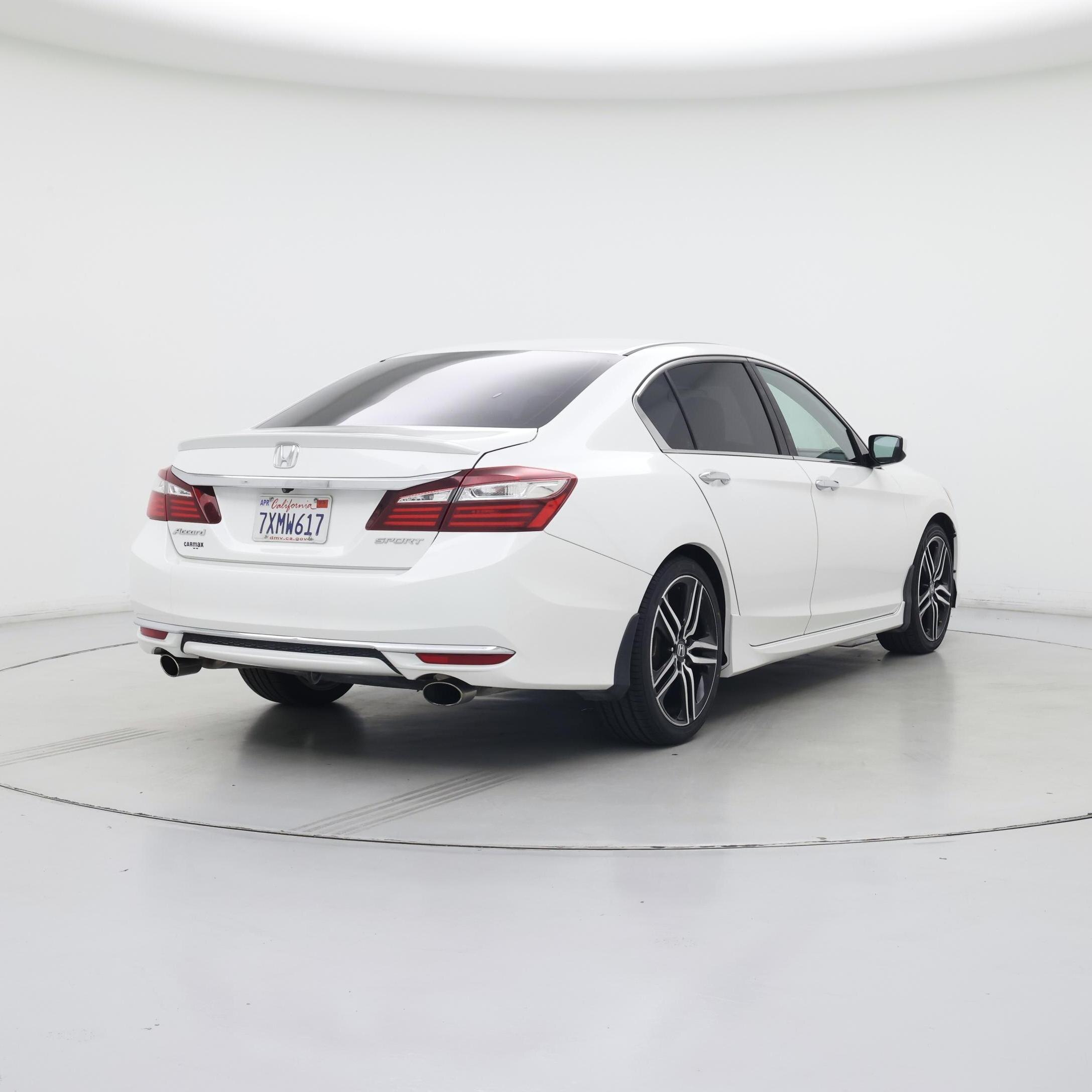 Thumbnail: 2017 Honda Accord - 8