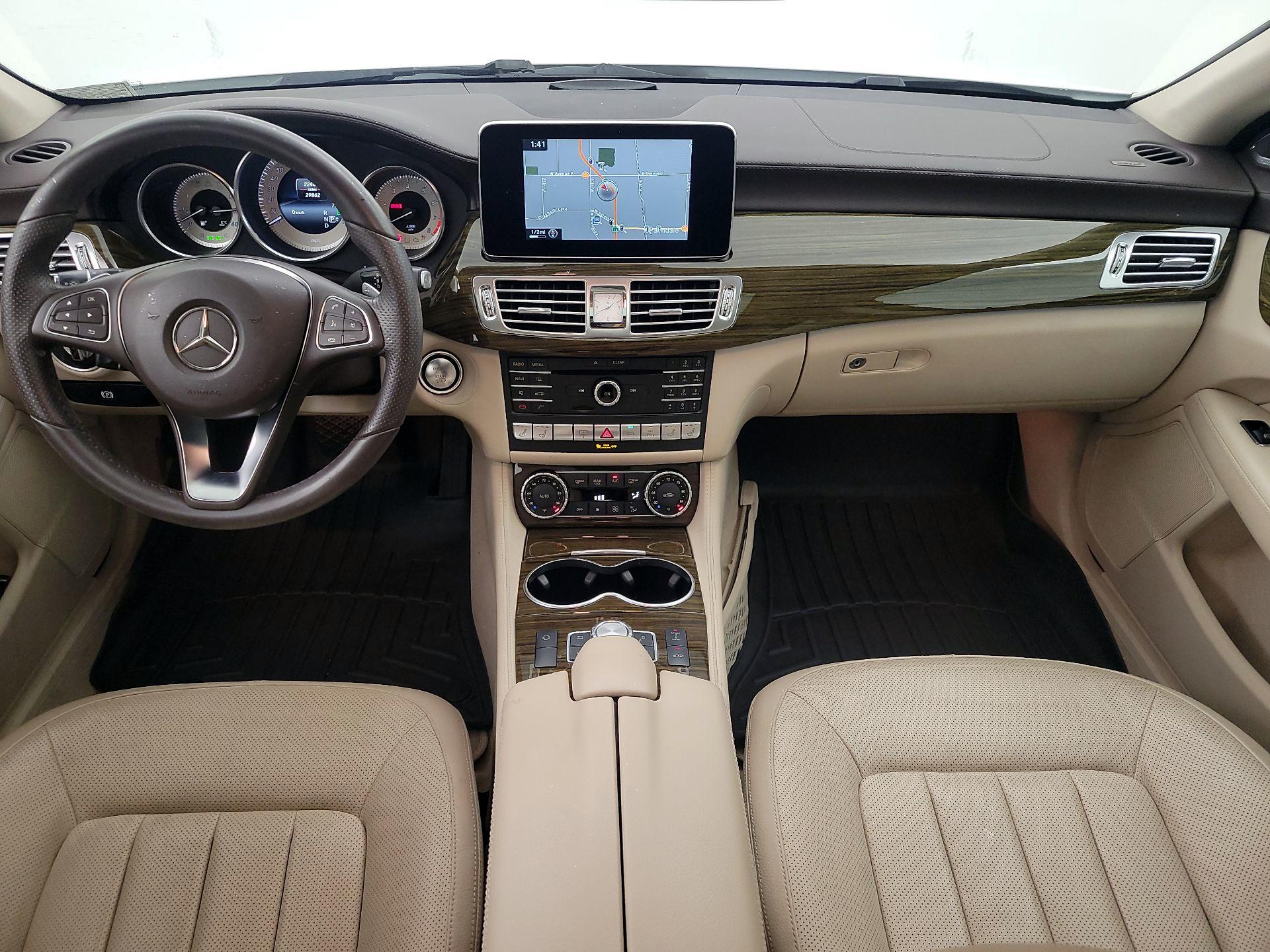 Thumbnail: 2015 Mercedes-Benz CLS - 9