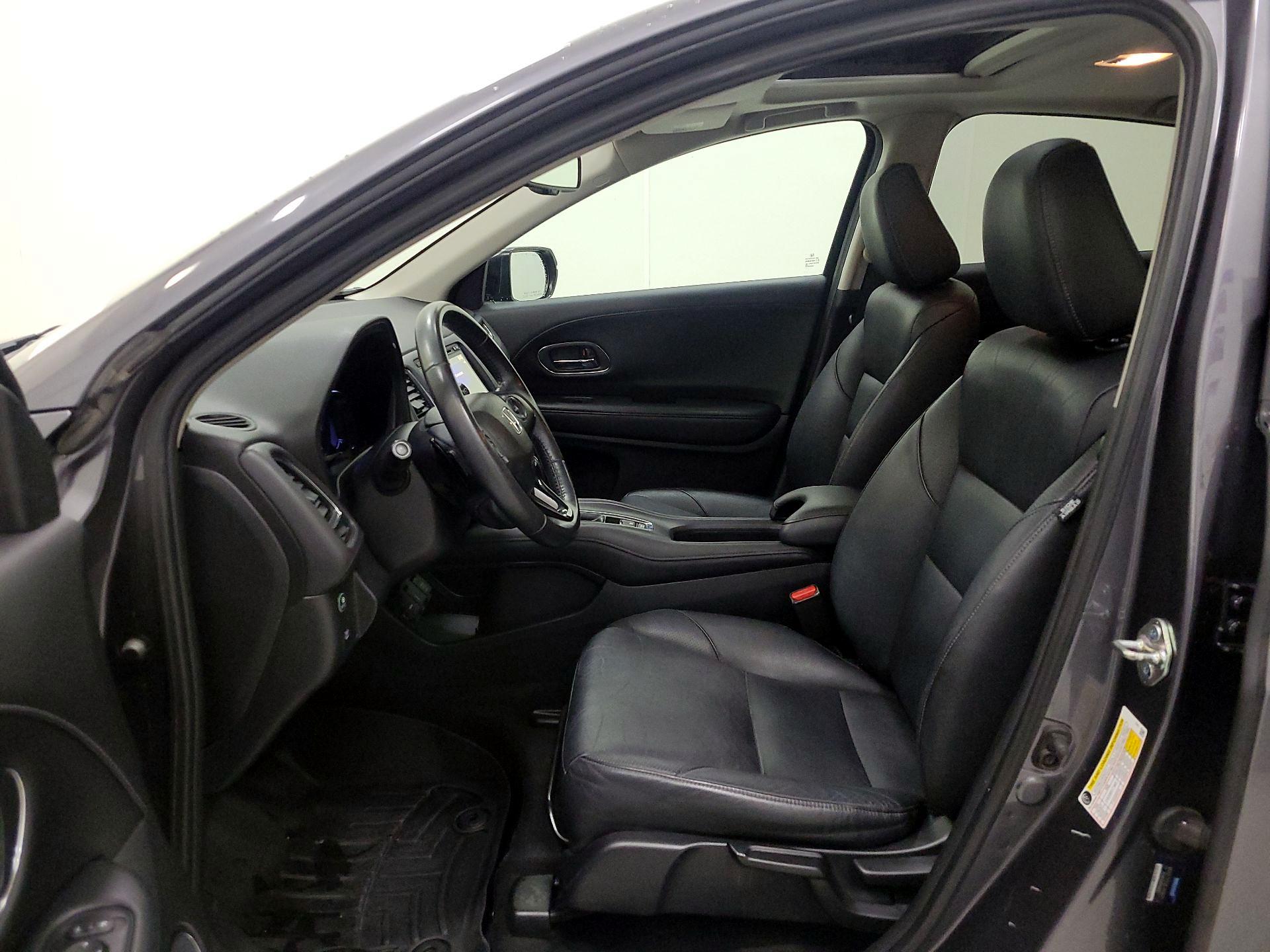 Thumbnail: 2018 Honda HR-V - 11