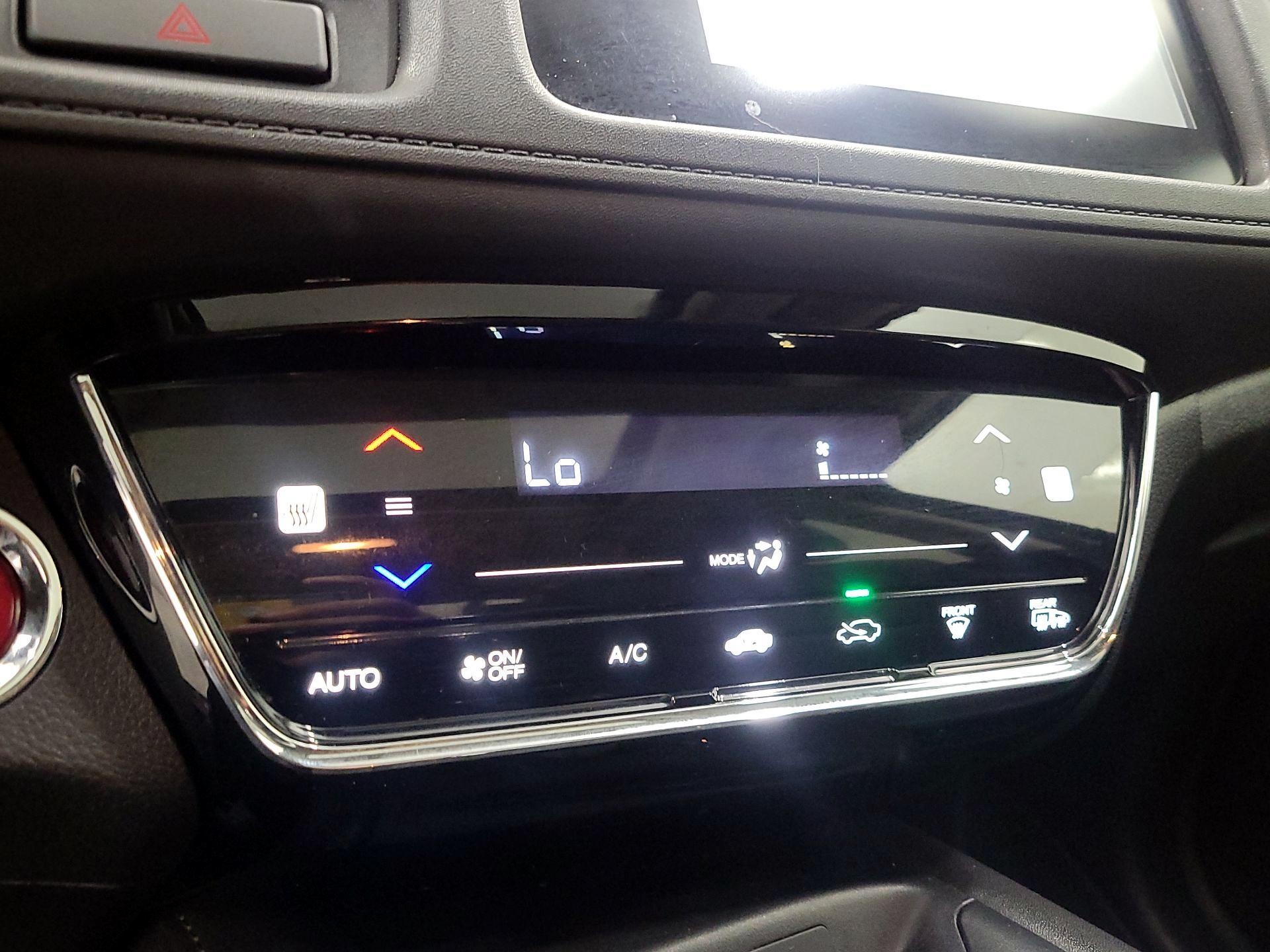 Thumbnail: 2018 Honda HR-V - 16