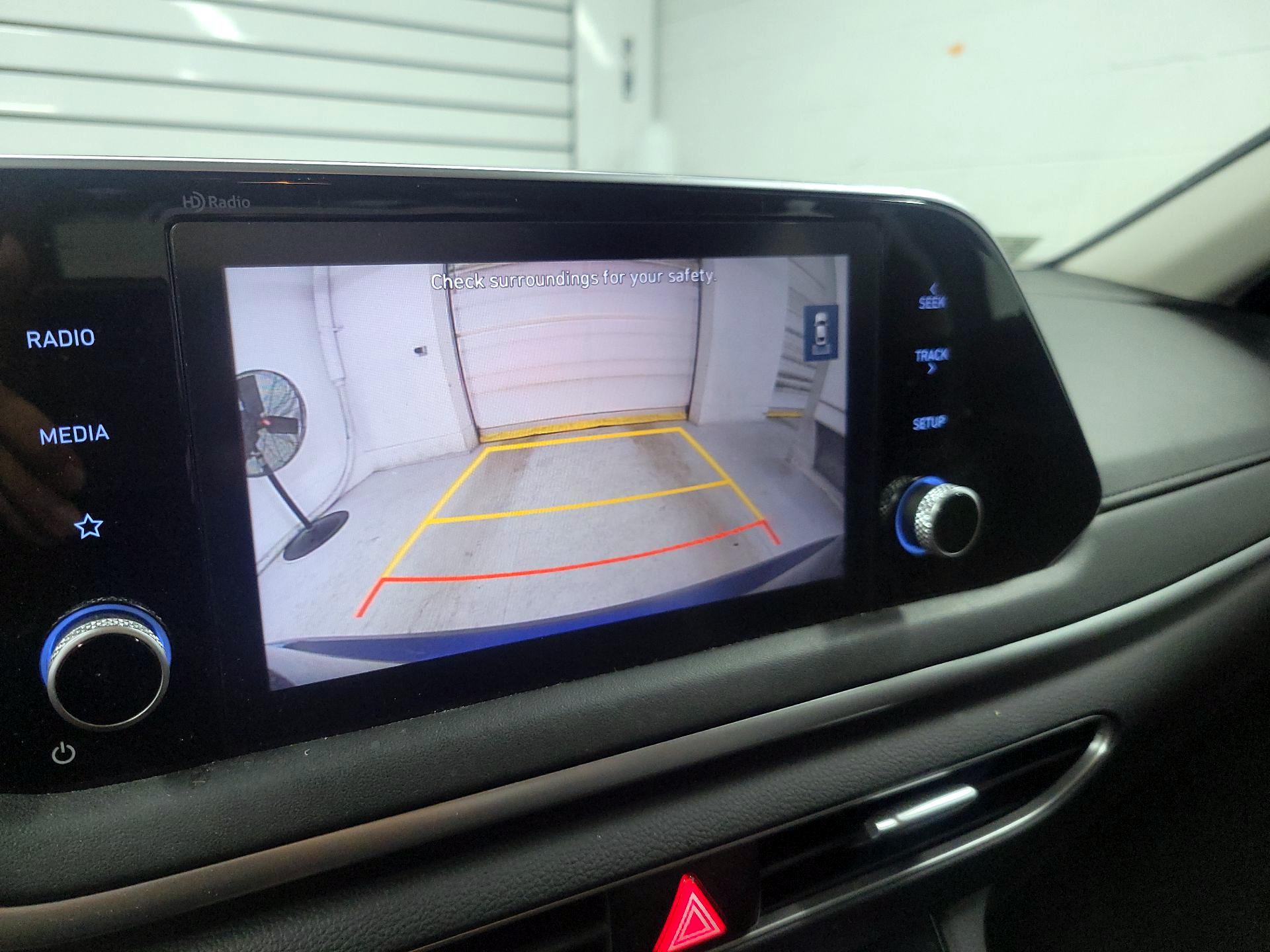 Thumbnail: 2022 Hyundai Sonata - 13