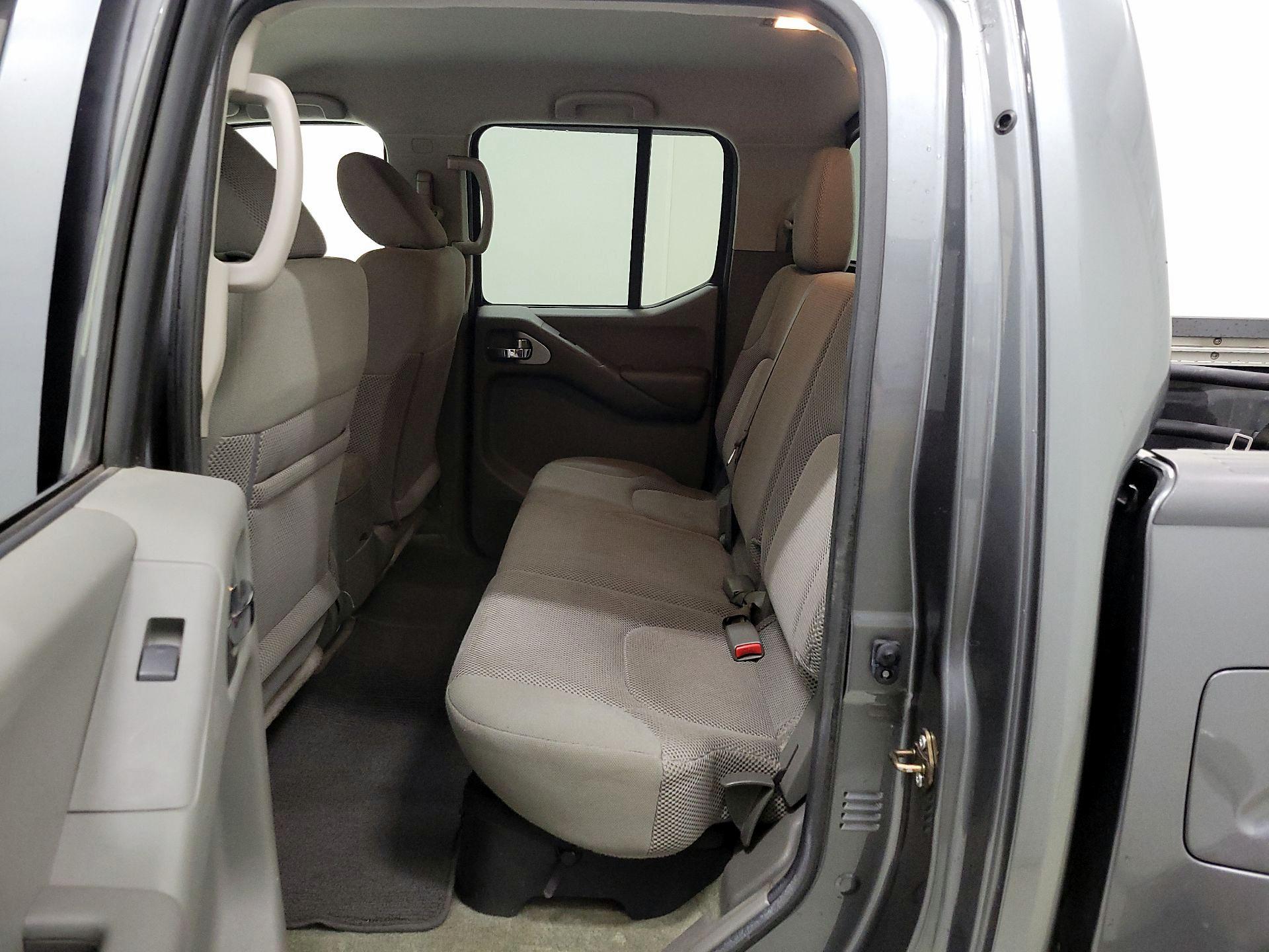 Thumbnail: 2016 Nissan Frontier - 19