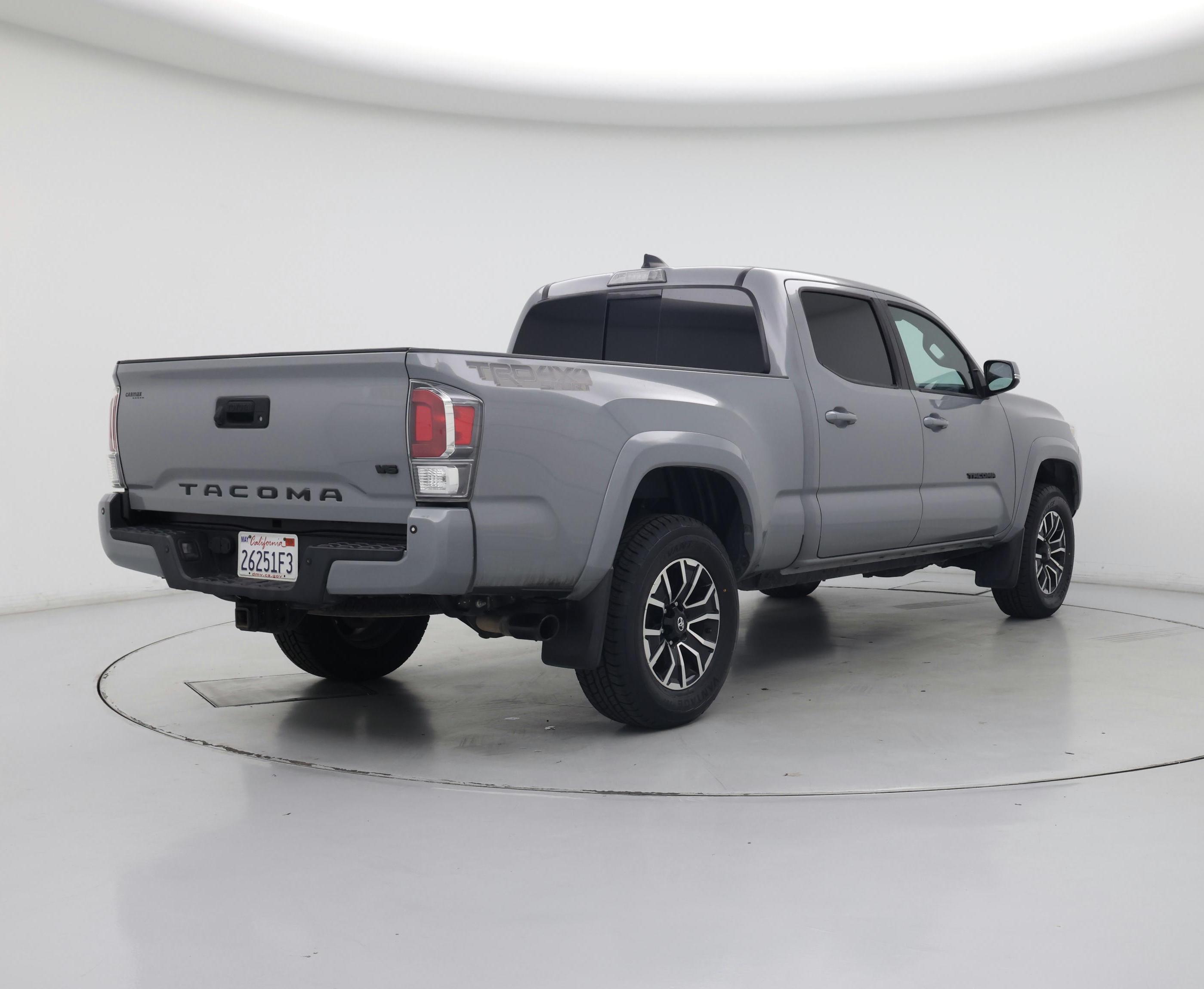 Thumbnail: 2021 Toyota Tacoma - 8
