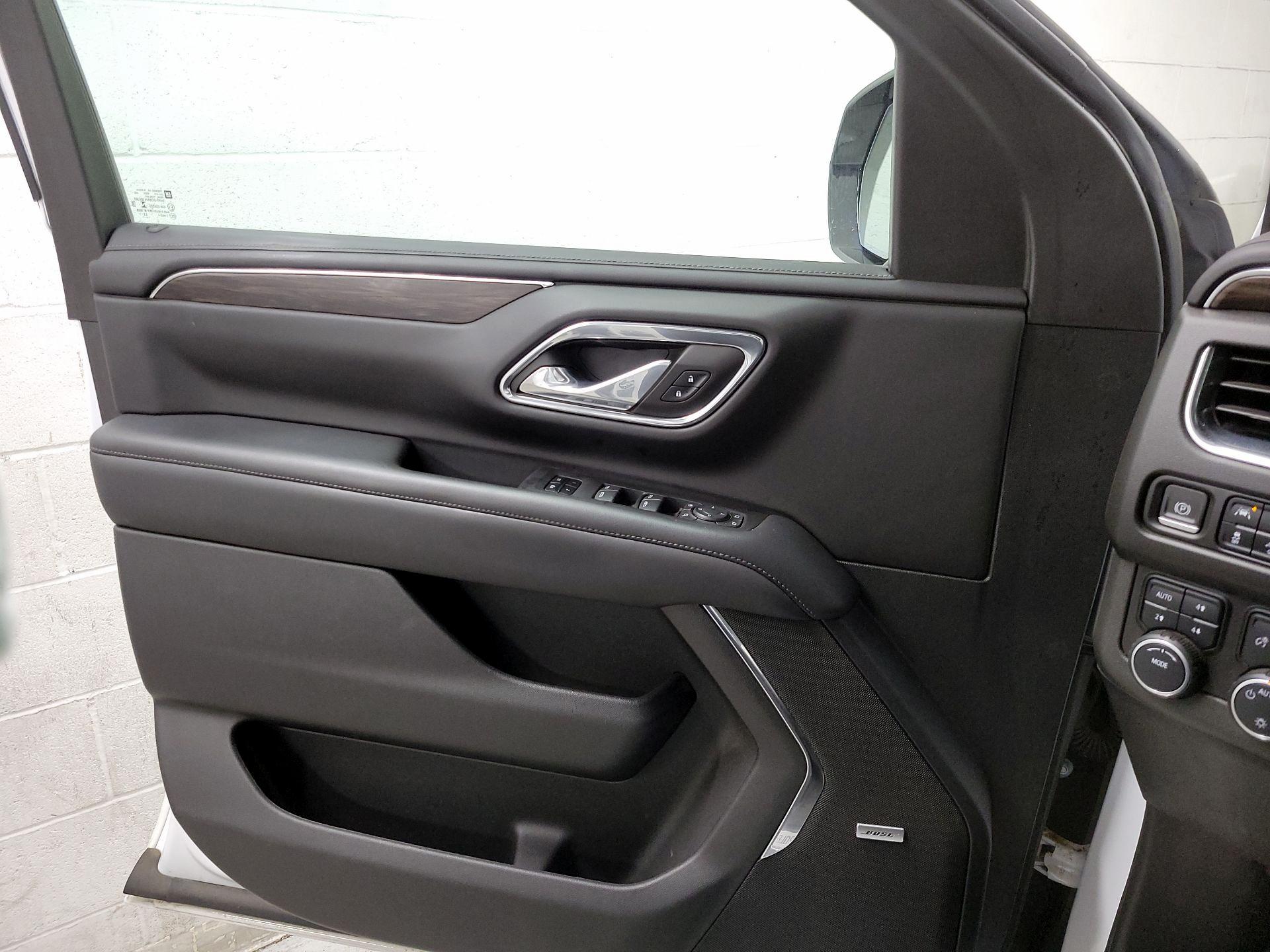 Thumbnail: 2023 Chevrolet Tahoe - 12