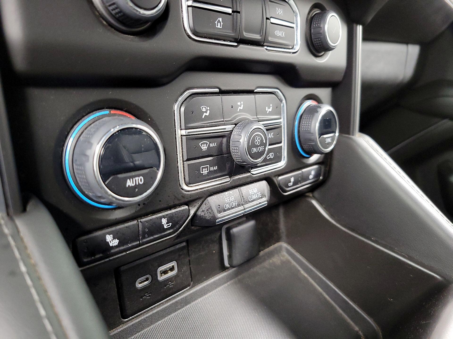 Thumbnail: 2023 Chevrolet Tahoe - 16