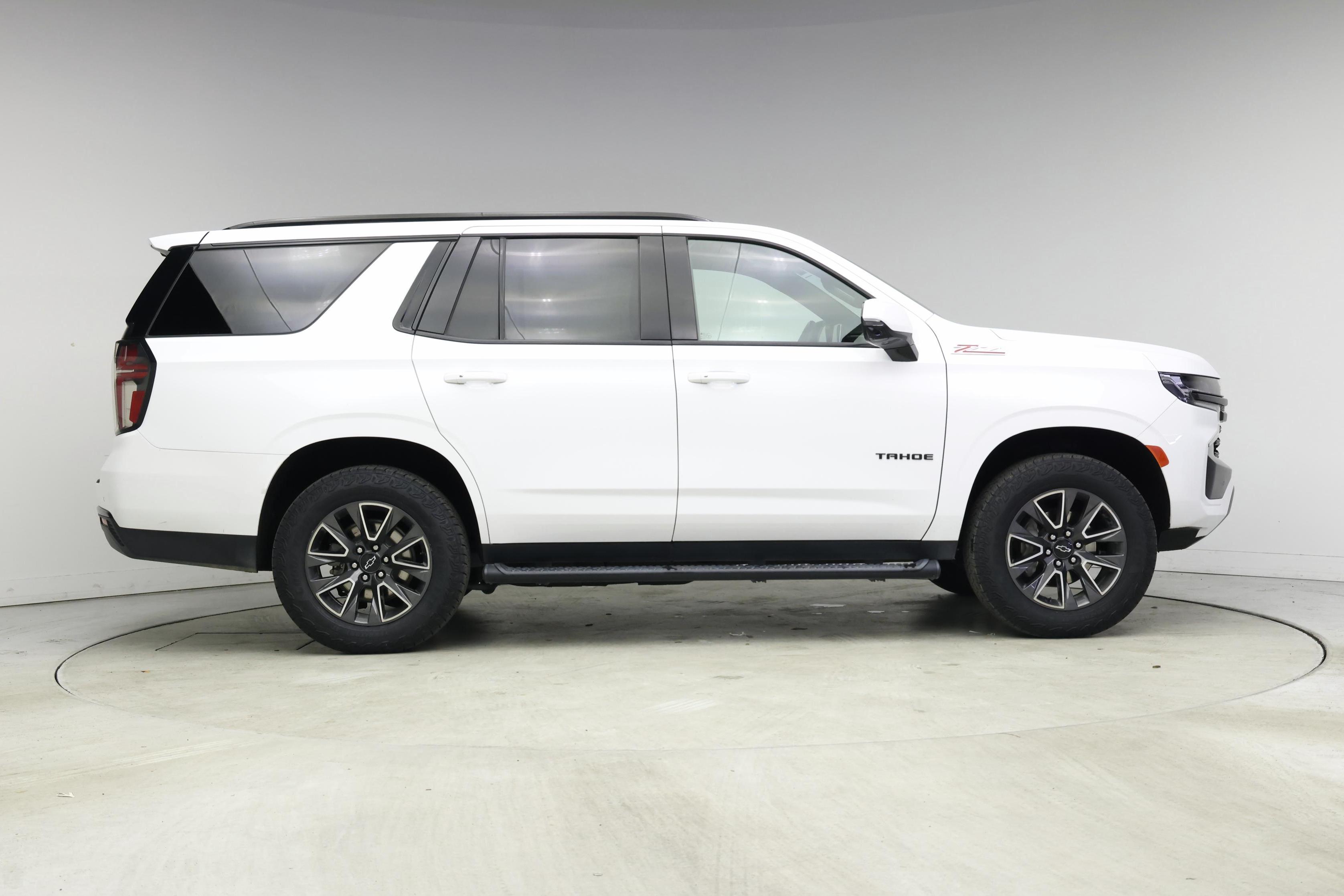 Thumbnail: 2023 Chevrolet Tahoe - 7