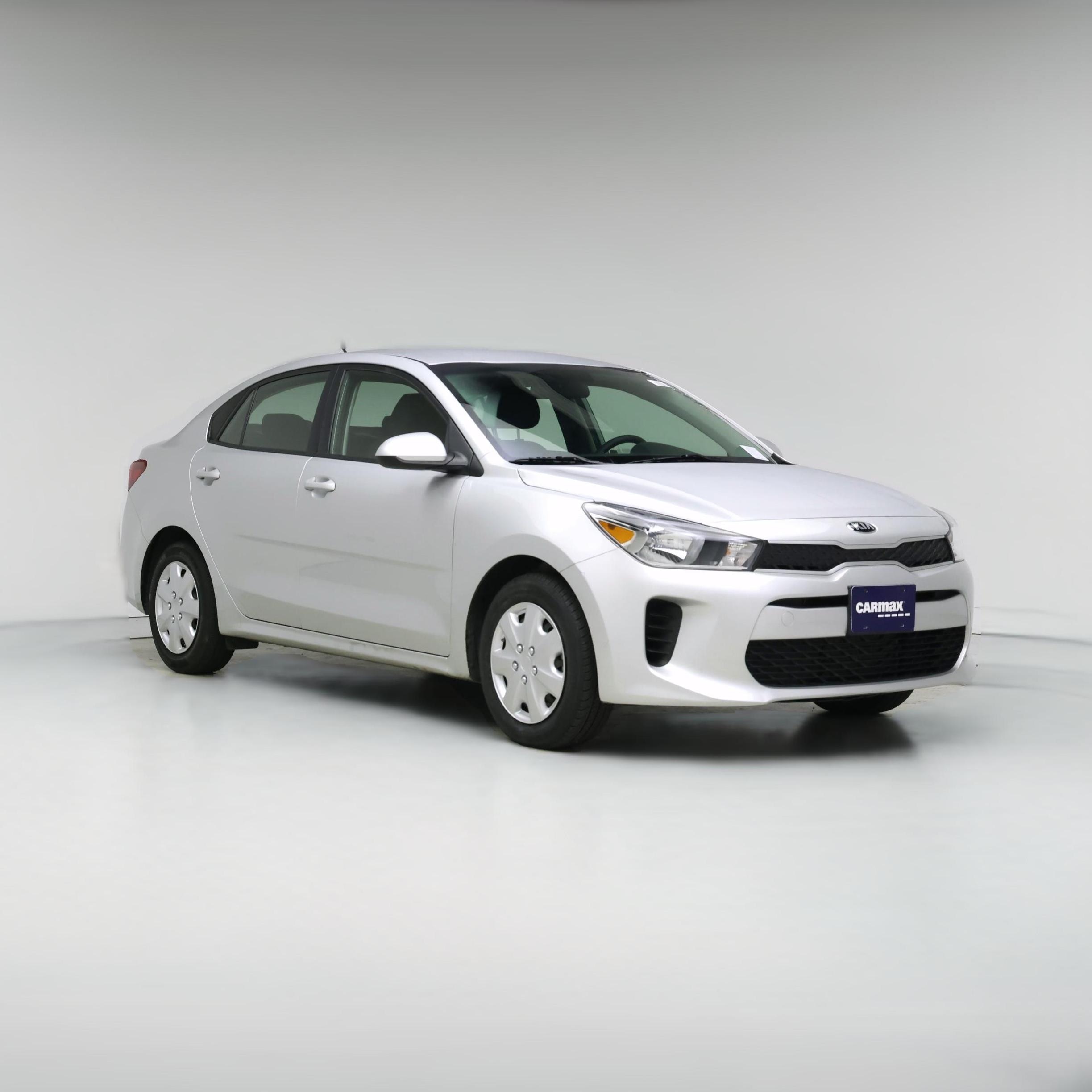 Thumbnail: 2020 Kia Rio - 1