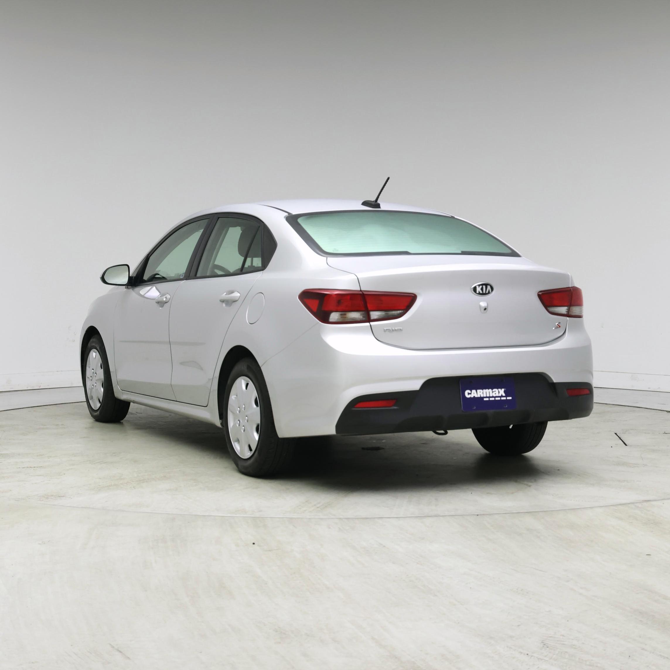 Thumbnail: 2020 Kia Rio - 2