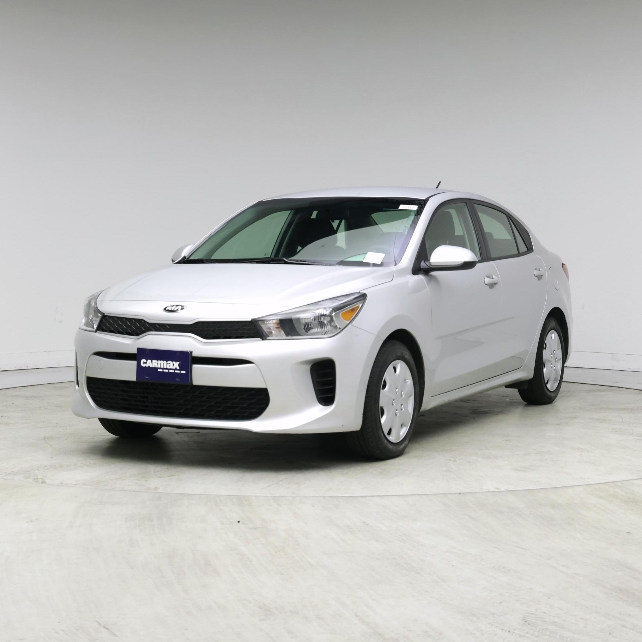 Thumbnail: 2020 Kia Rio - 4