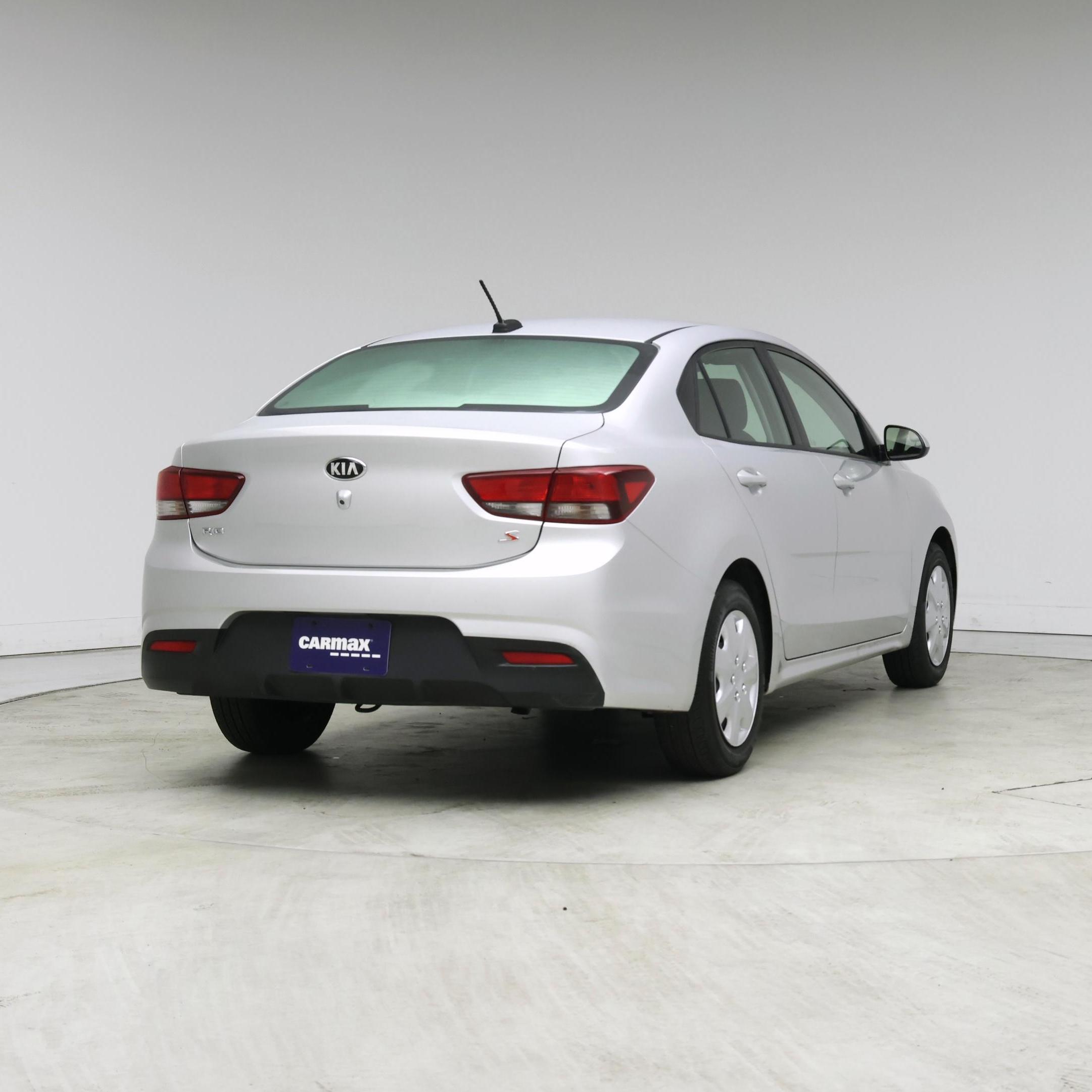 Thumbnail: 2020 Kia Rio - 8