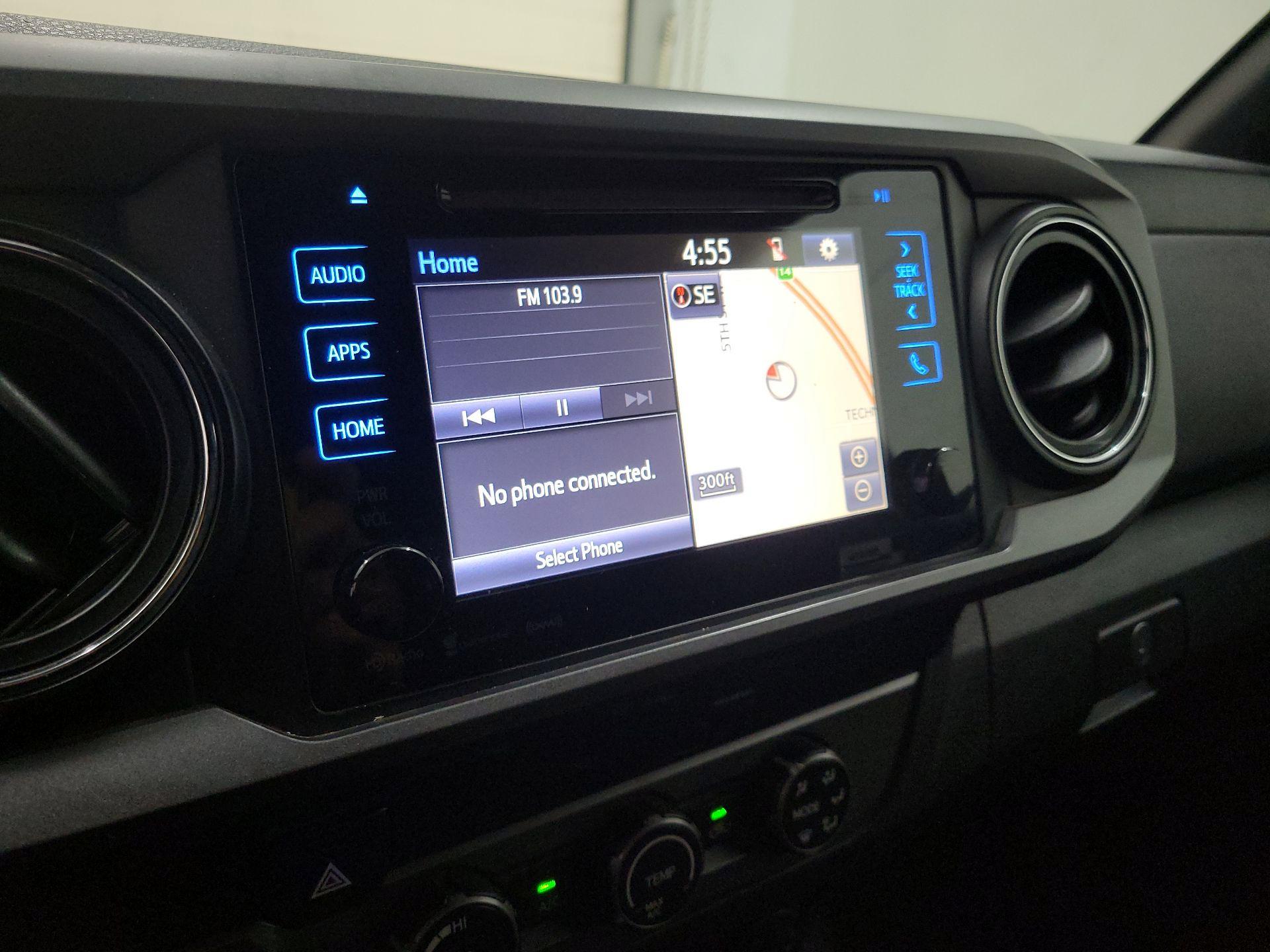 Thumbnail: 2019 Toyota Tacoma - 16